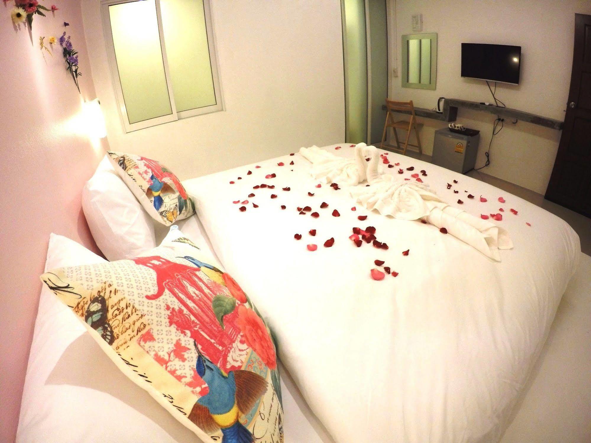 At We 2* Patong