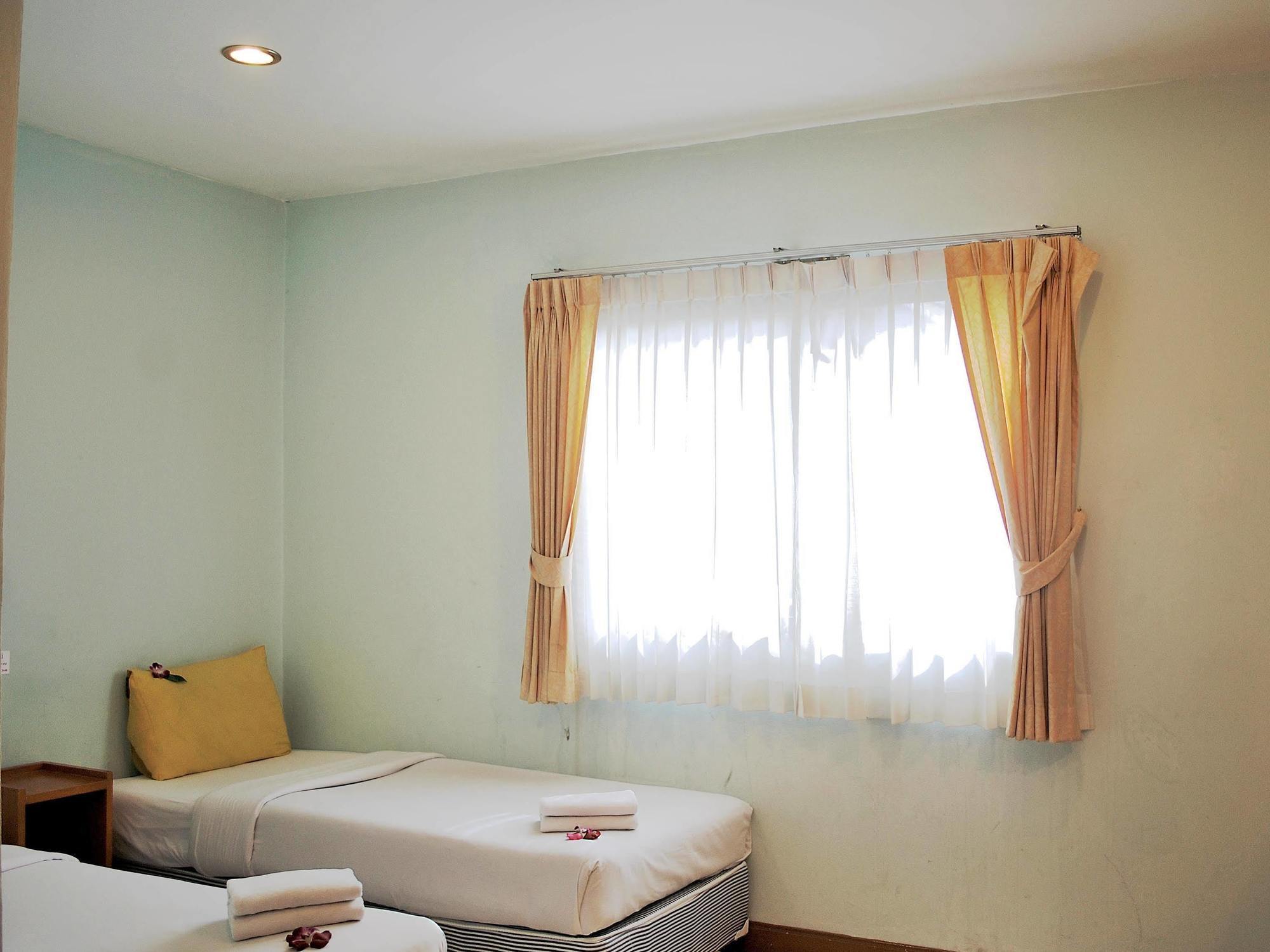 Neta House Hotel 2*