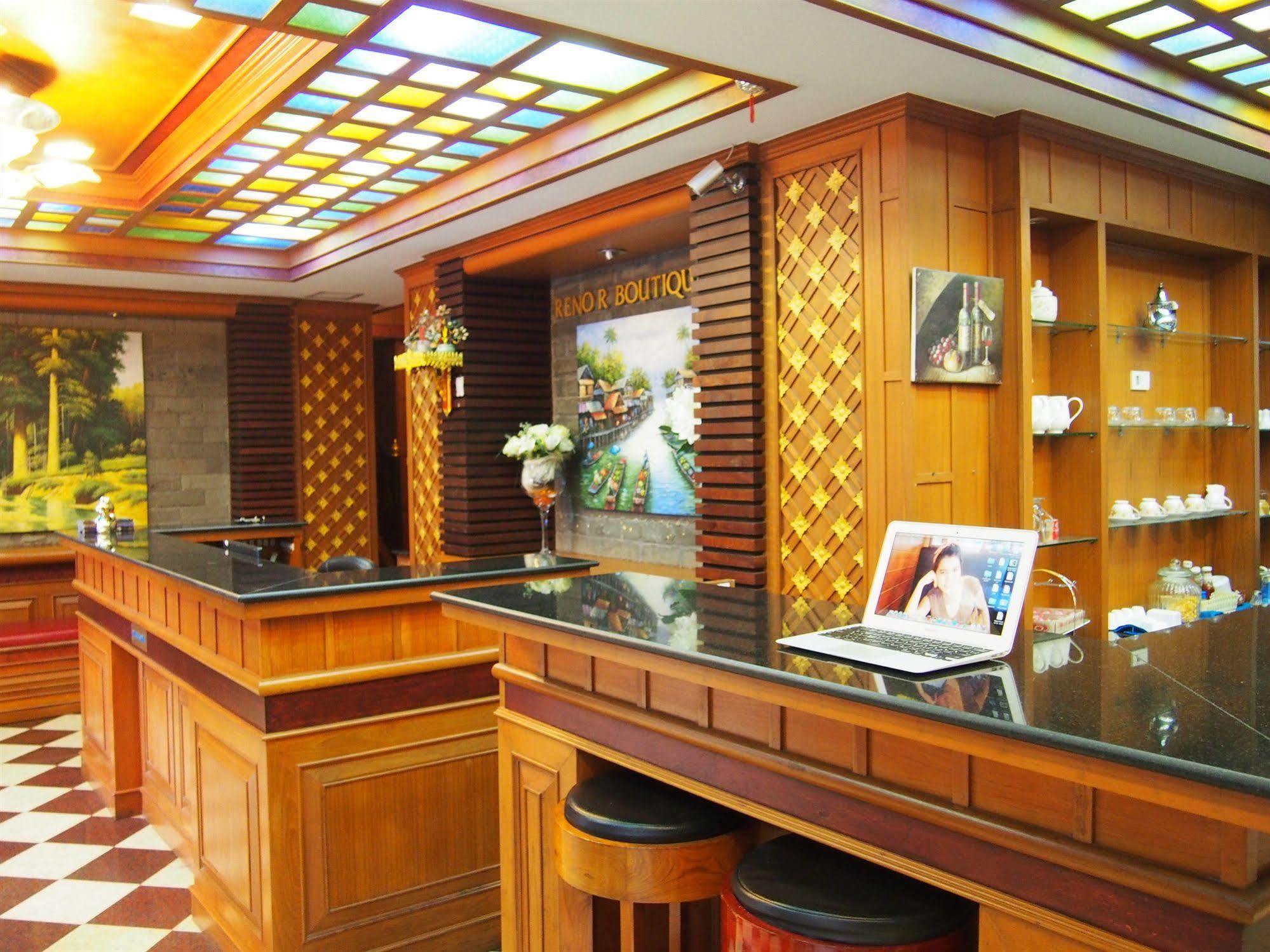 Hotel Renoir Boutique Patong