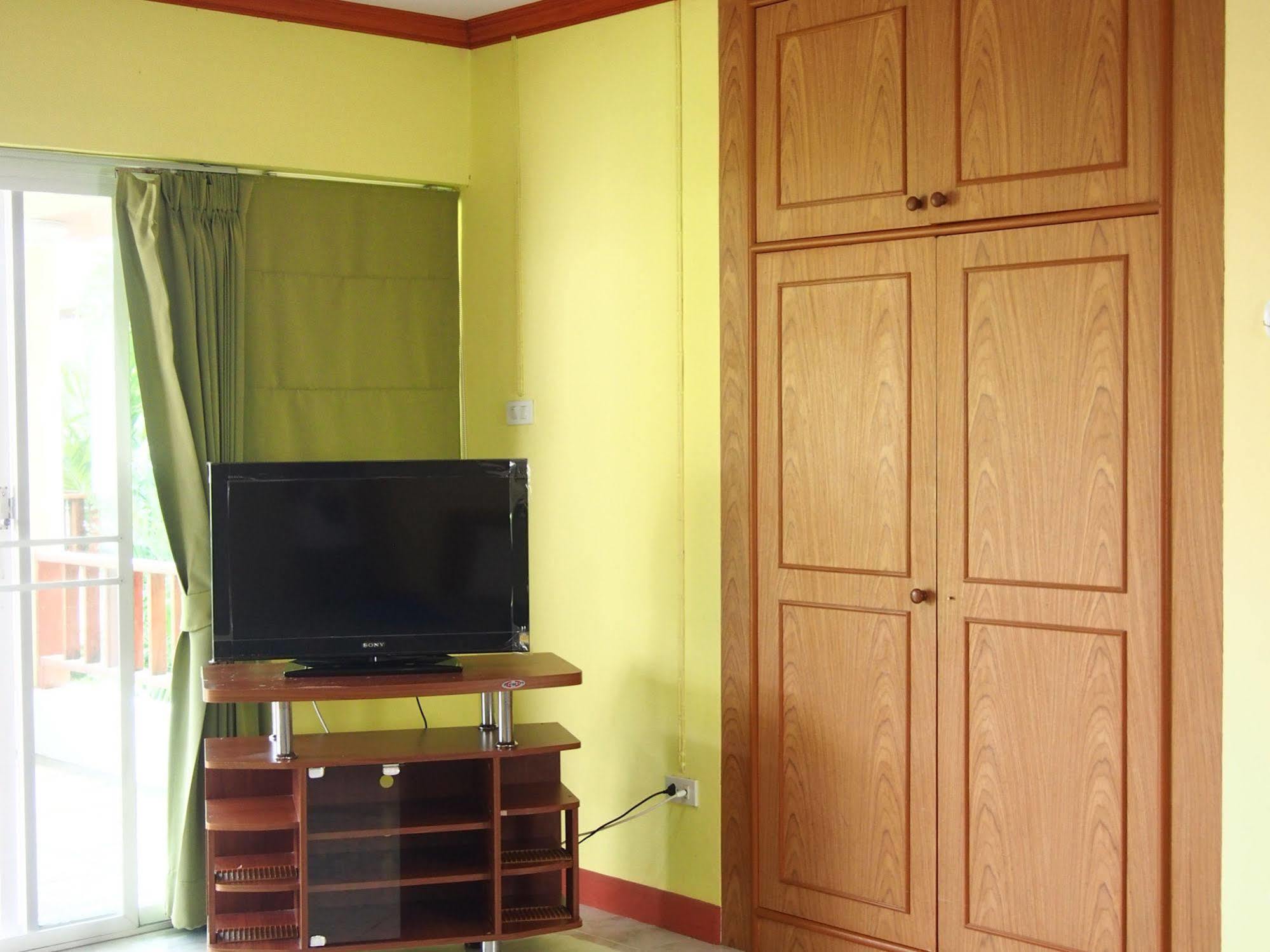 Lemon House * Patong
