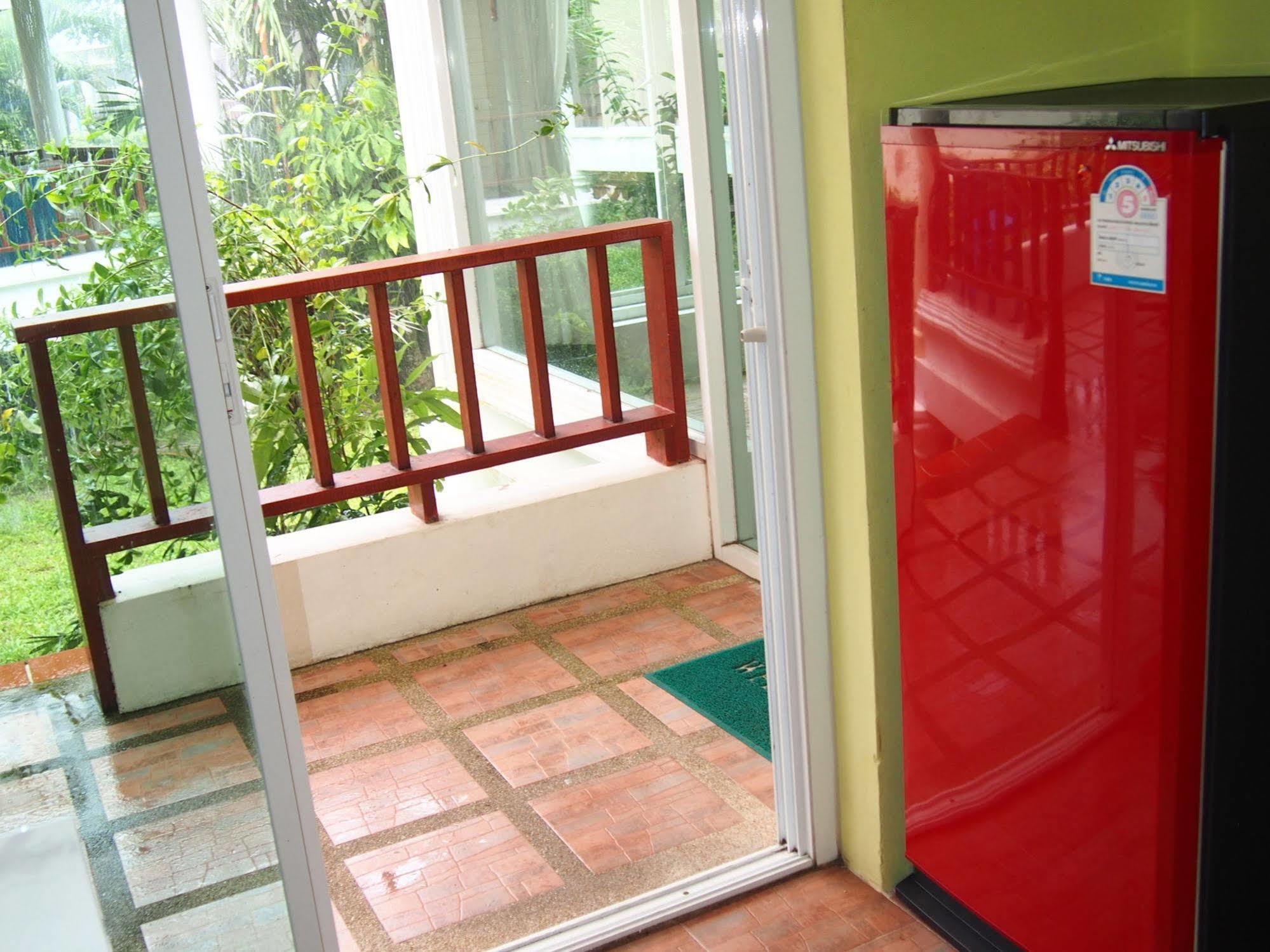 Lemon House
