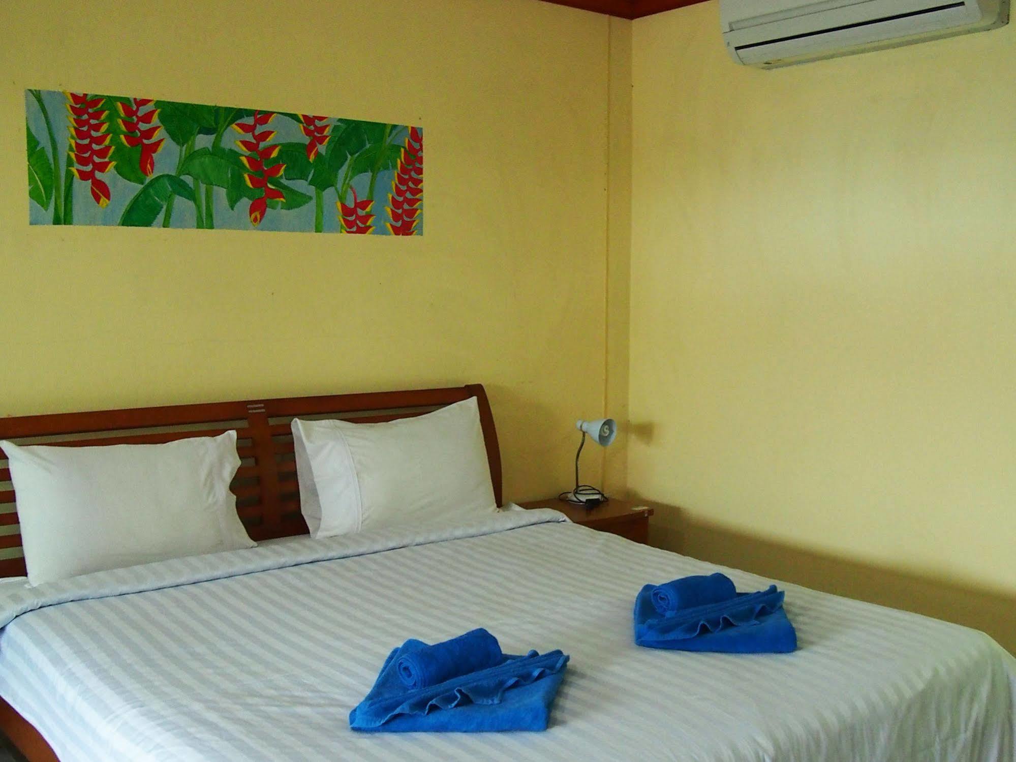 Lemon House Holiday home *