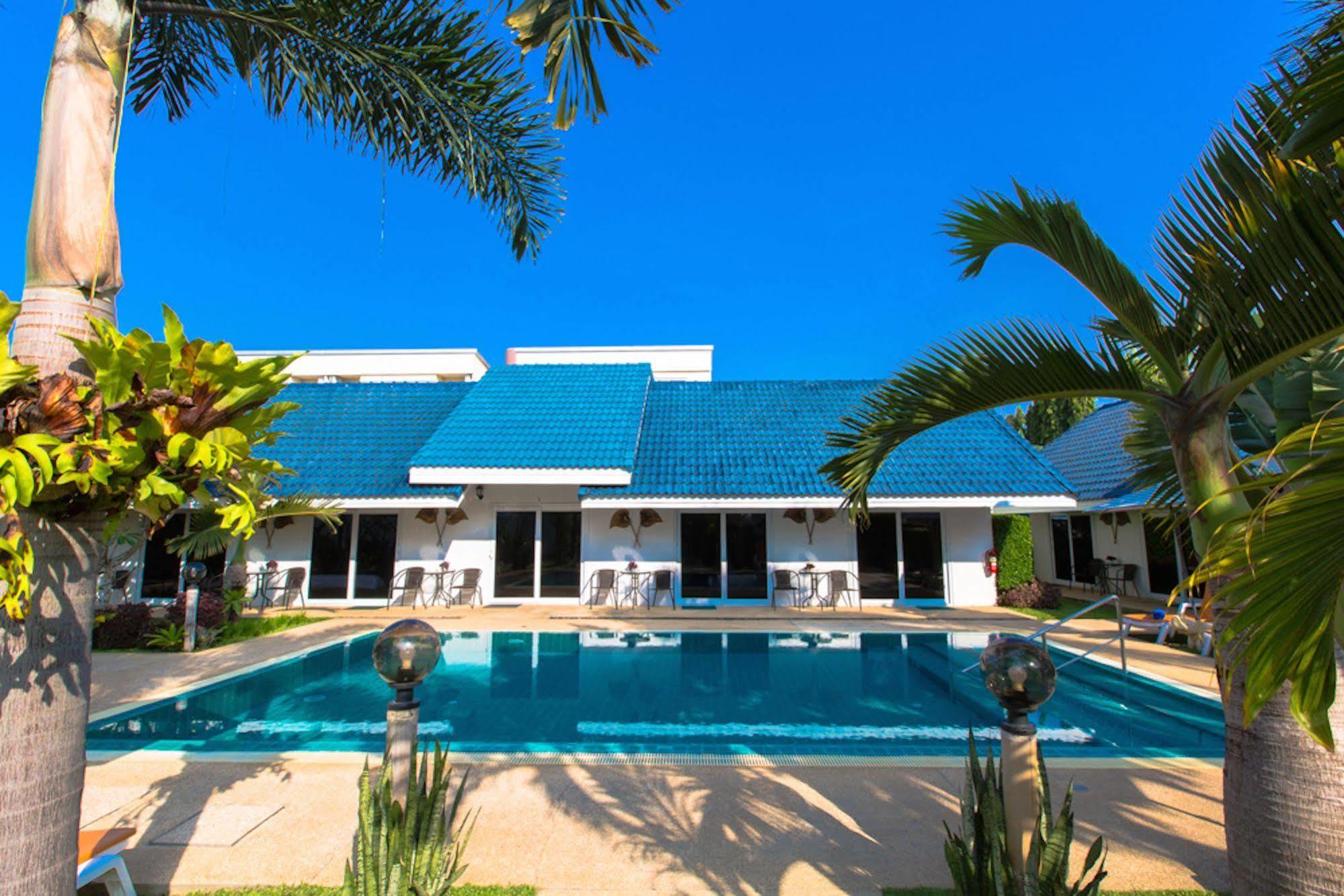 Resort Airport Resort&spa - Sha Extra Nai Yang Beach