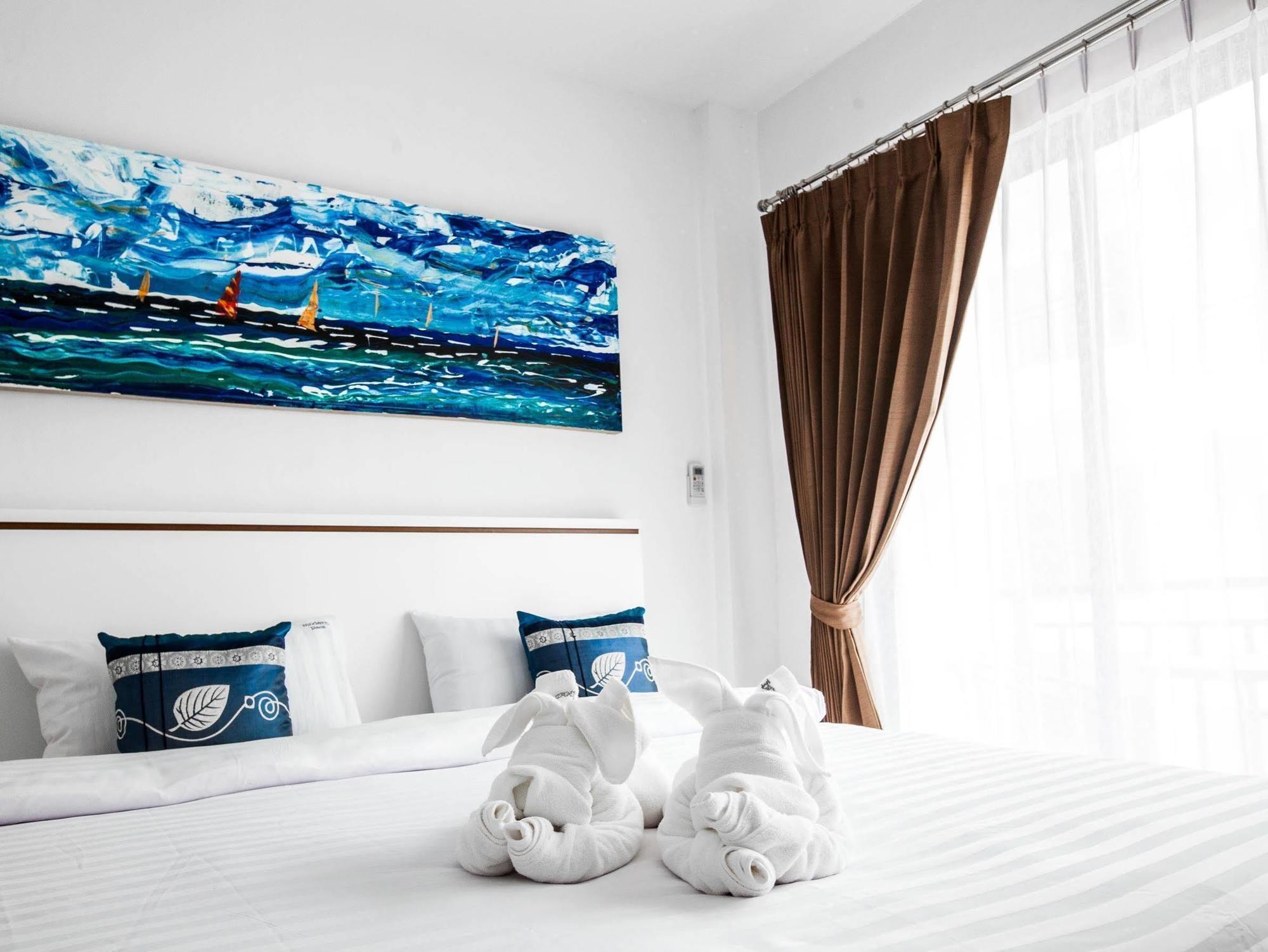 Hotel Modern Place