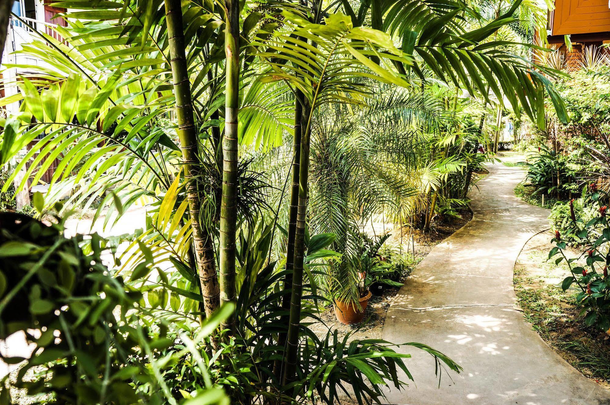 Inn Tanamas House