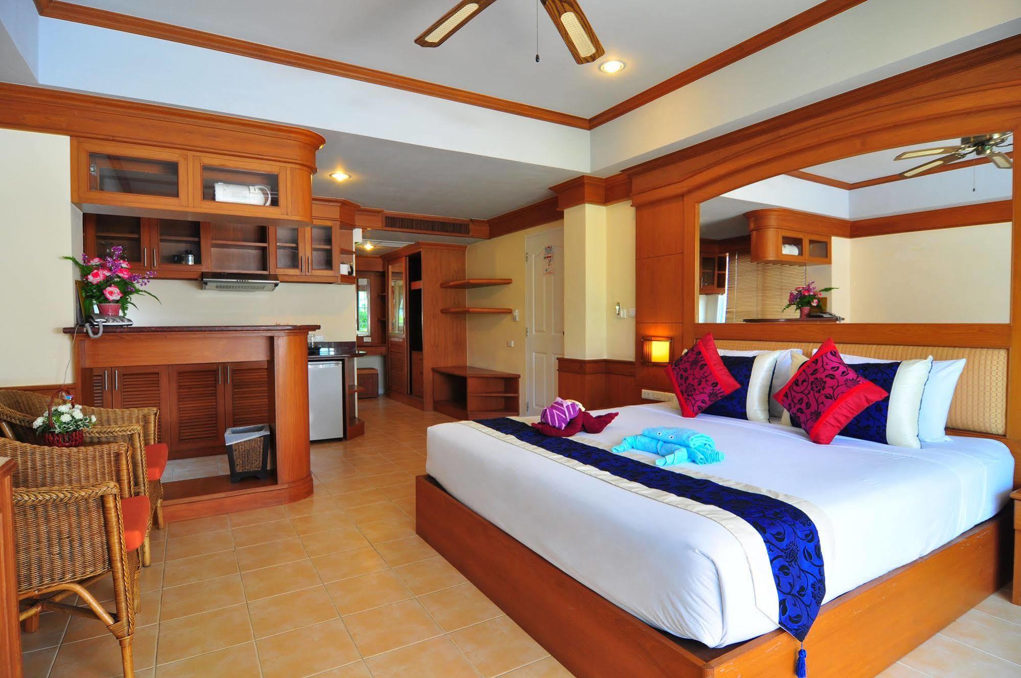 Chaba Beach 3* Kata Beach (Phuket)
