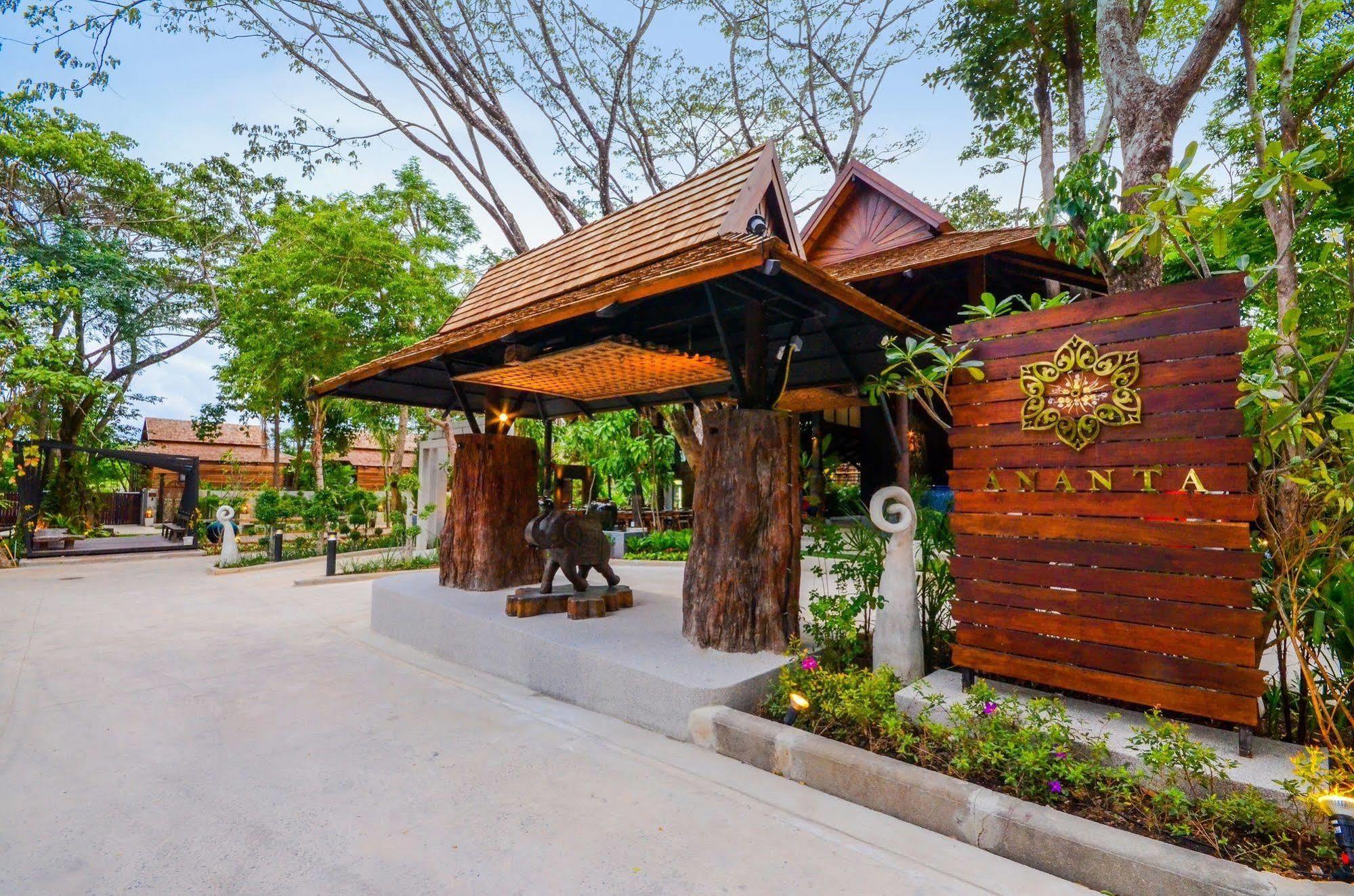 Resort Ananta Thai Pool Phuket