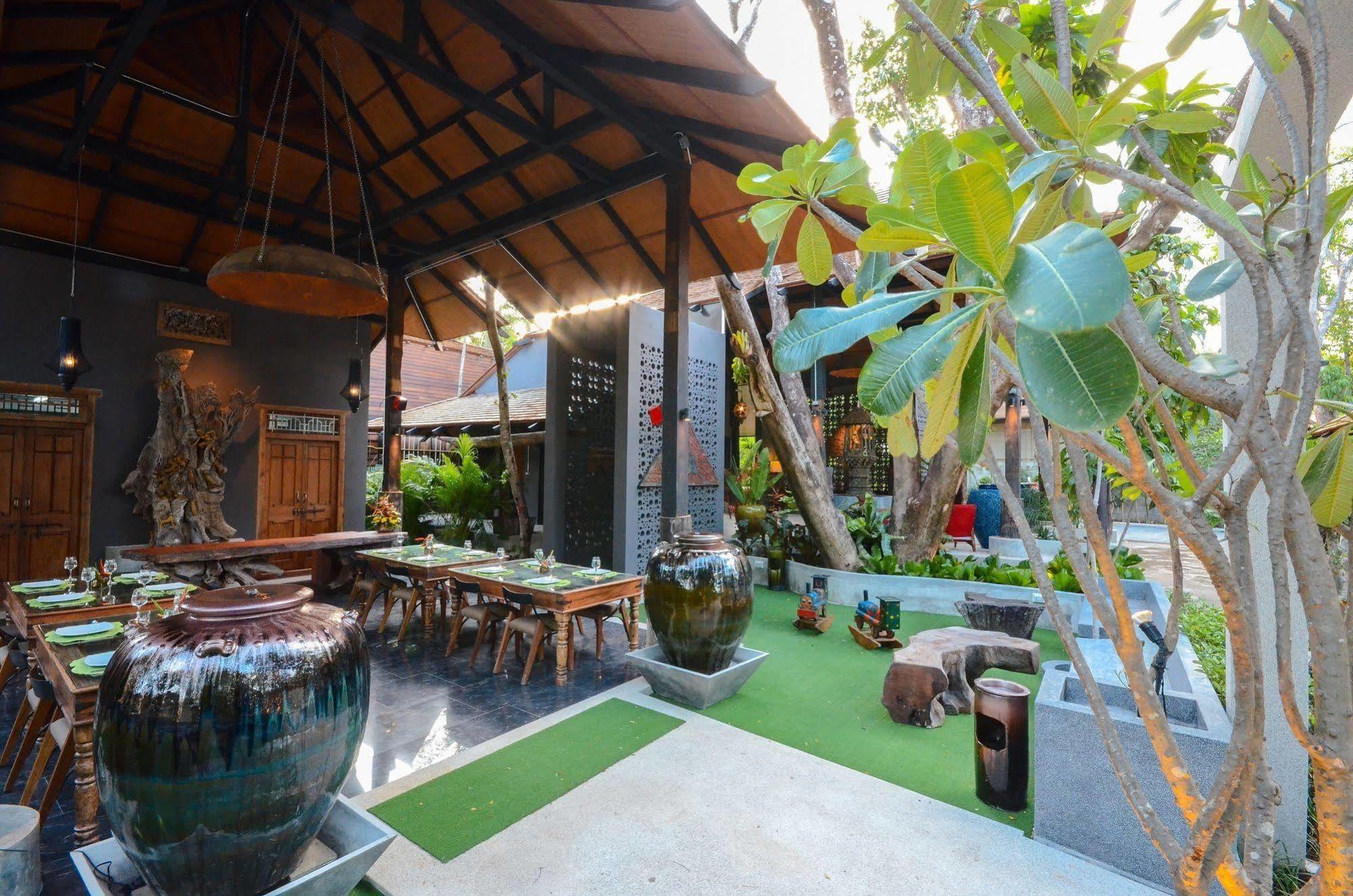 Resort Ananta Thai Pool 4*