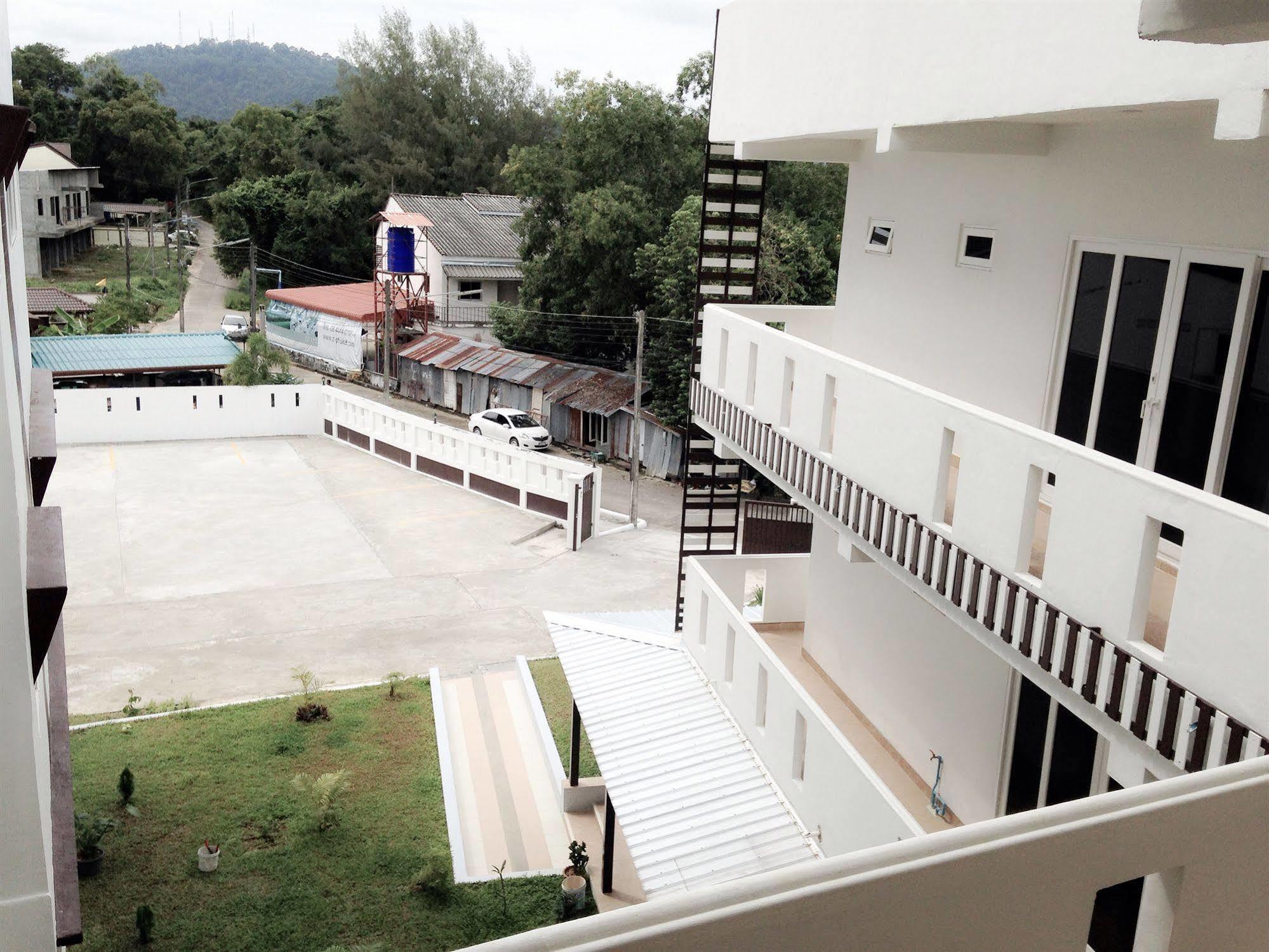 Siray House Aparthotel Phuket