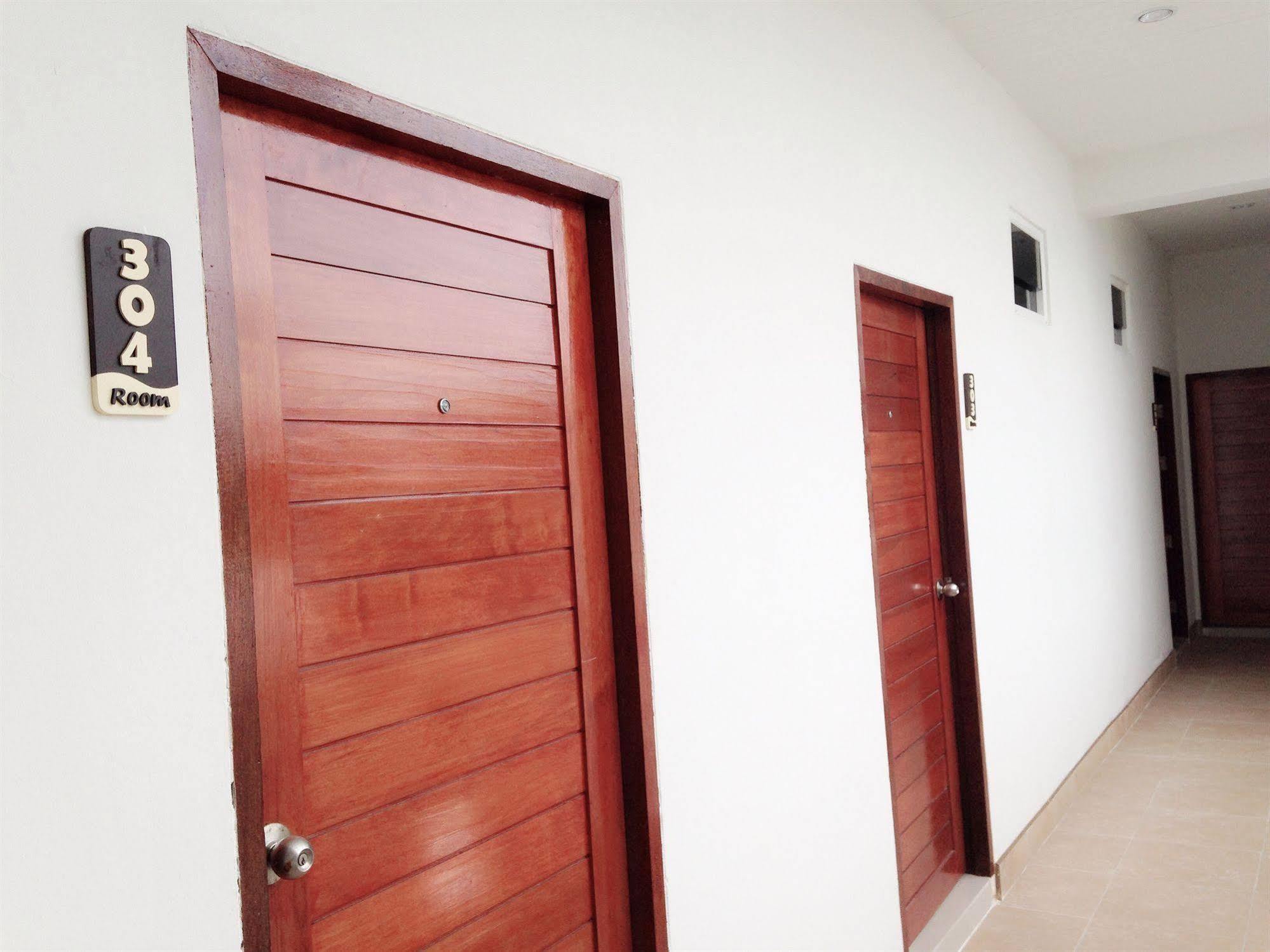 Siray House Aparthotel 2*