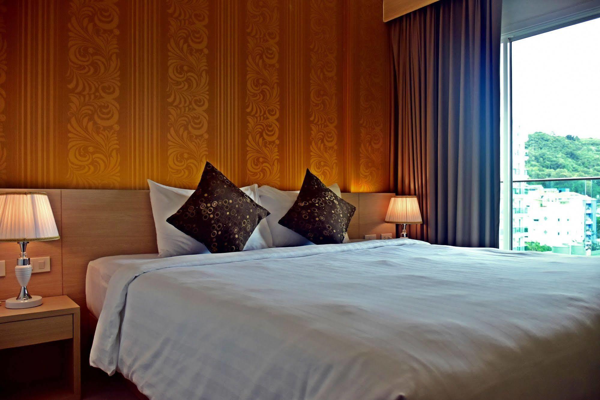 Ocean And Ole Hotel 3*