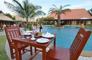 Hotel Chalong & Rawai