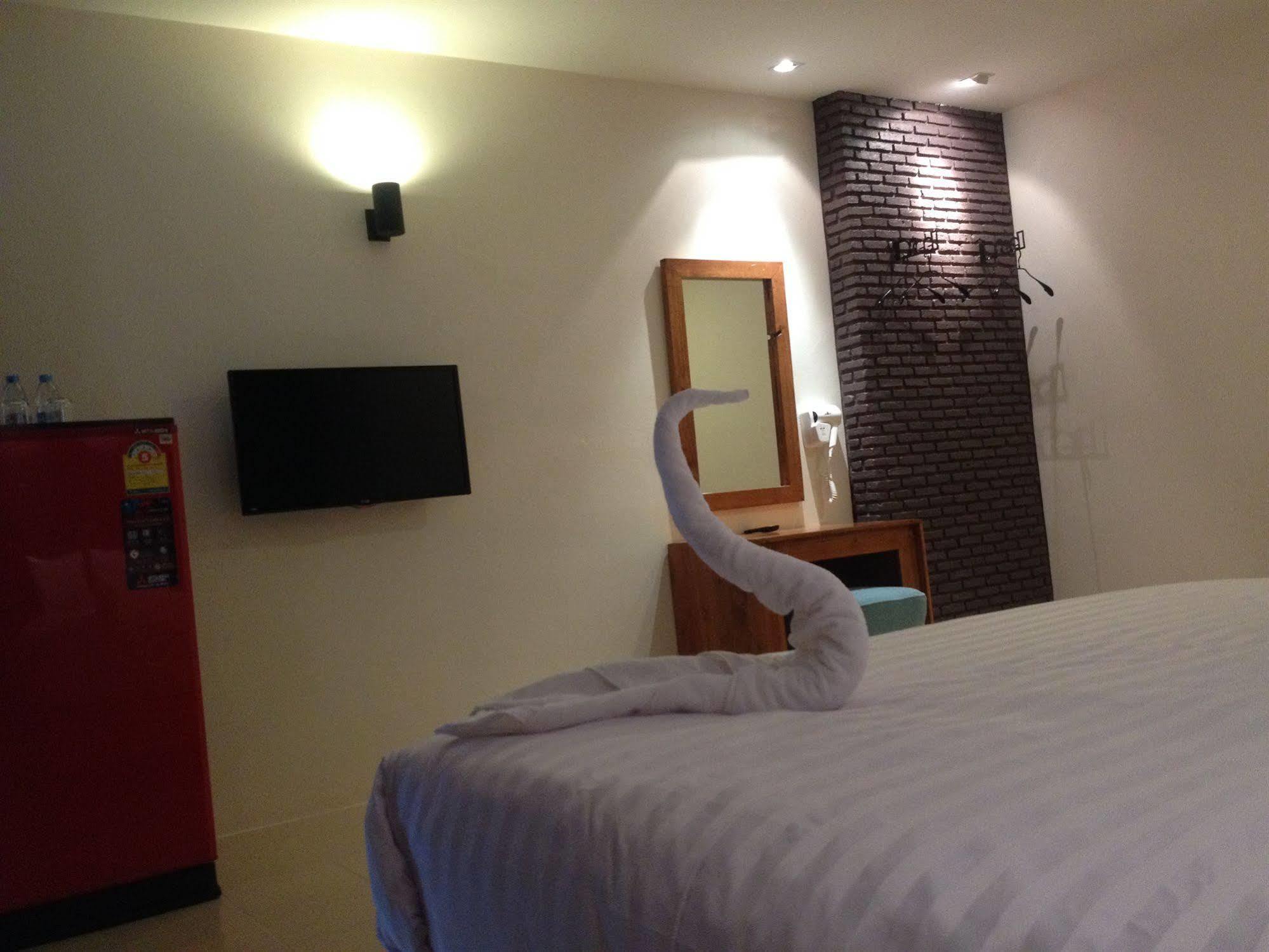 Hostel Dfeel House Patong