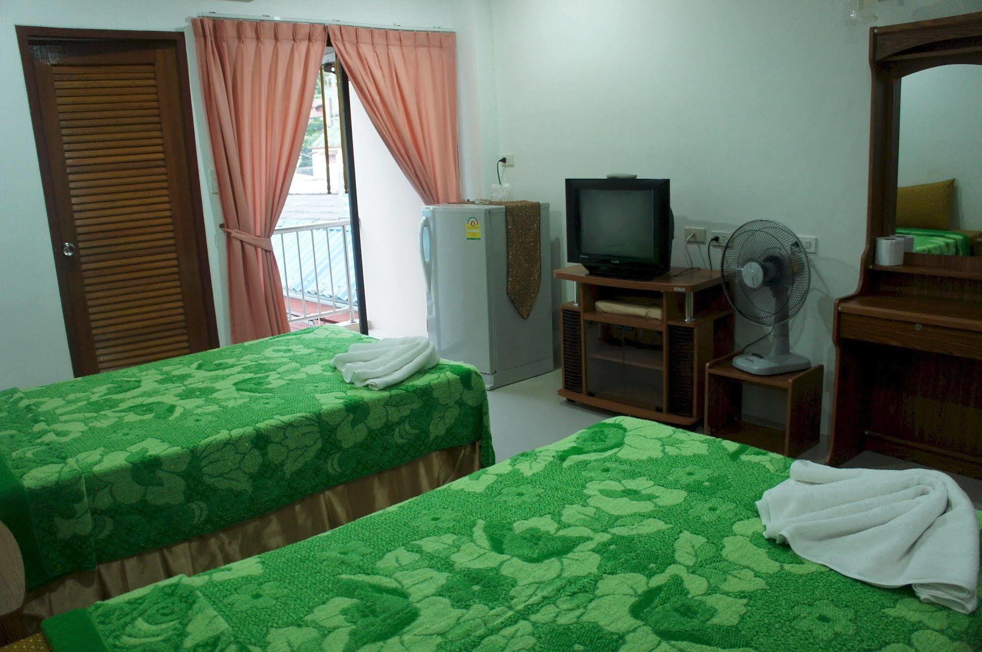 G&b Guest house Patong