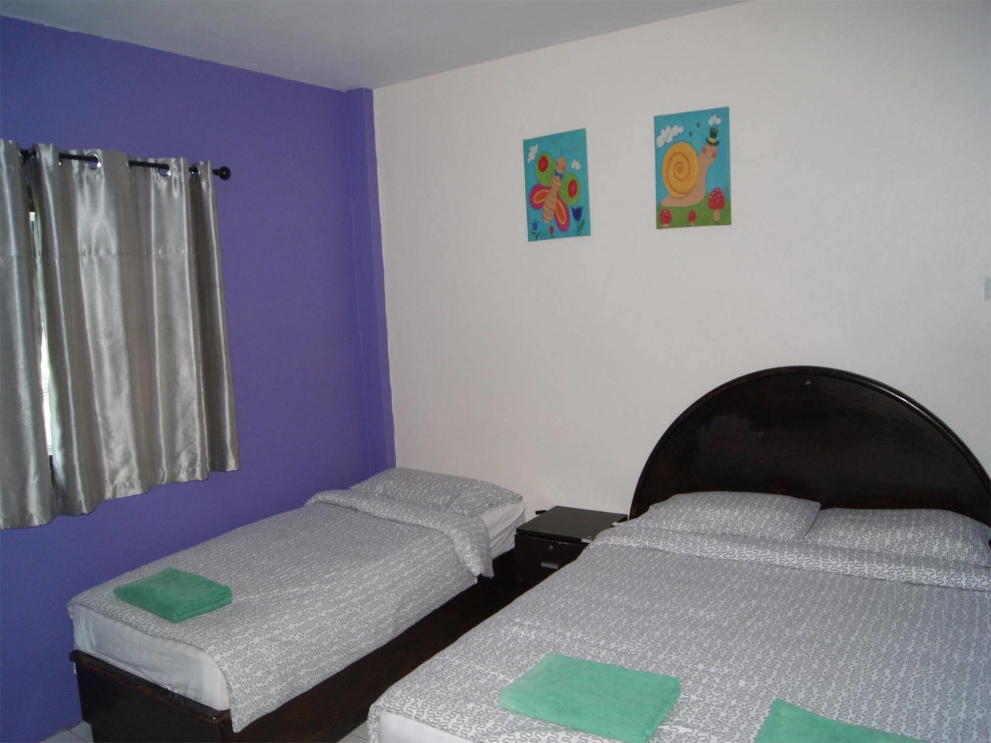 Guest house Pineapple 2*