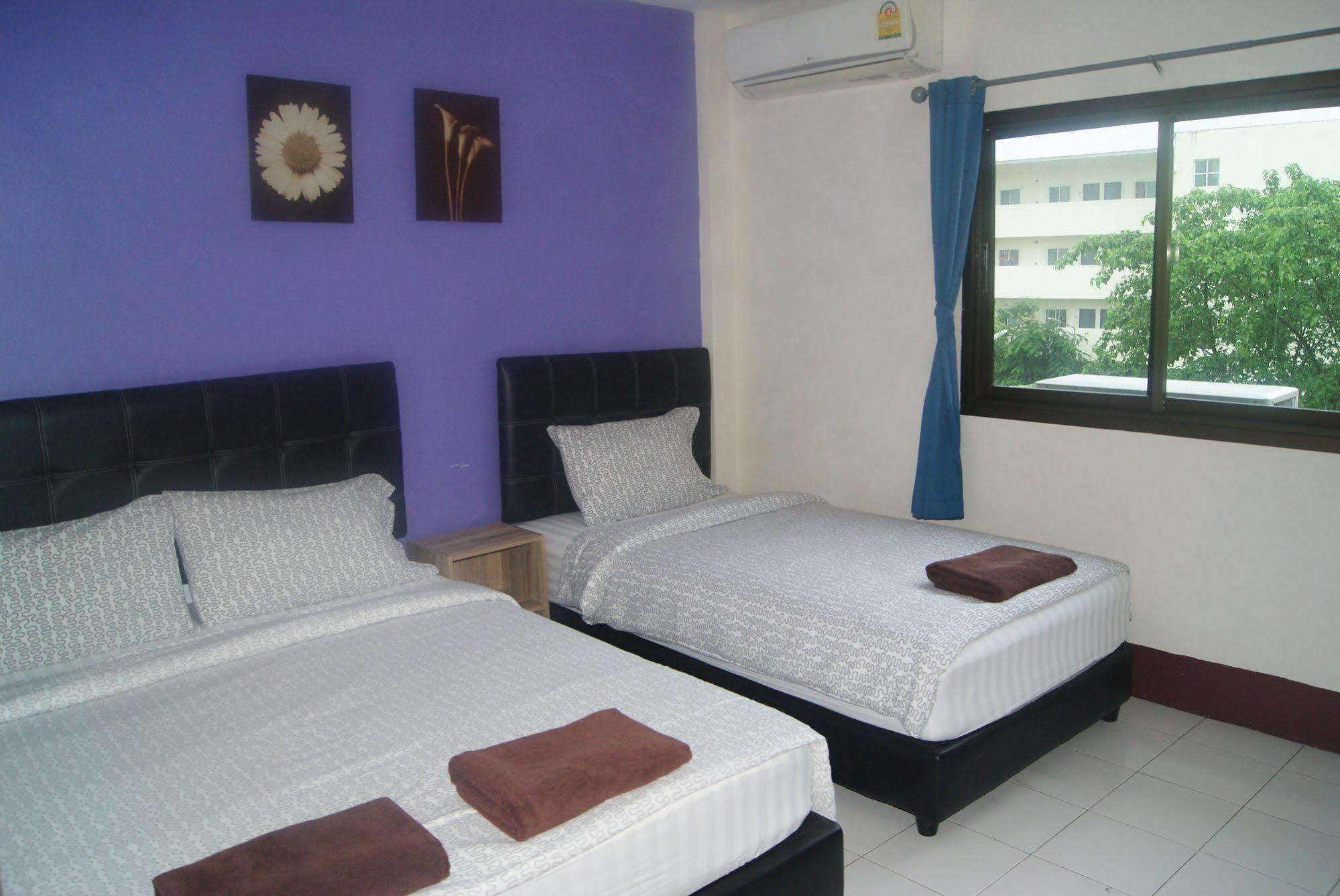 Guest house Pineapple 2*