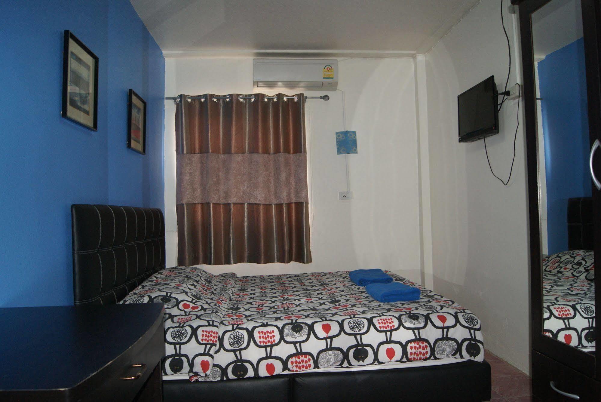 Guest house Pineapple 2*