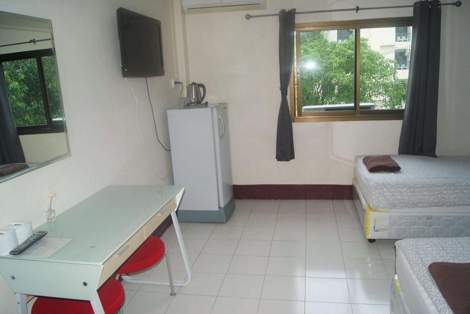 Guest house Pineapple 2*