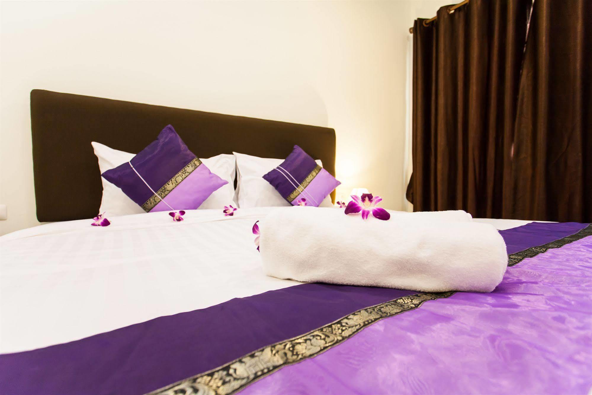 Guest house Mochic Nanai Patong
