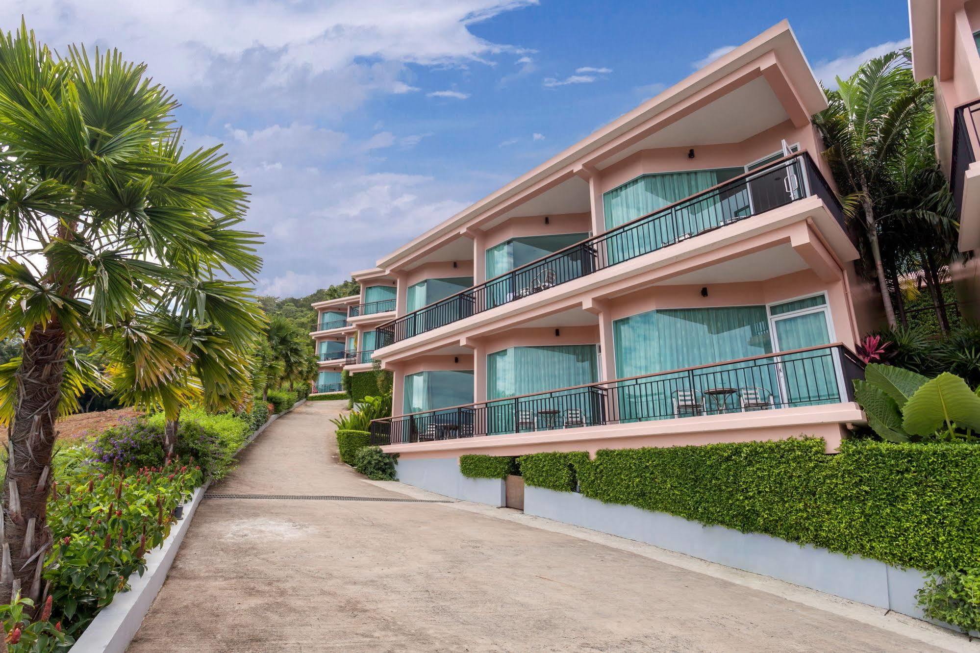 The View Rawada Phuket 4* Rawai