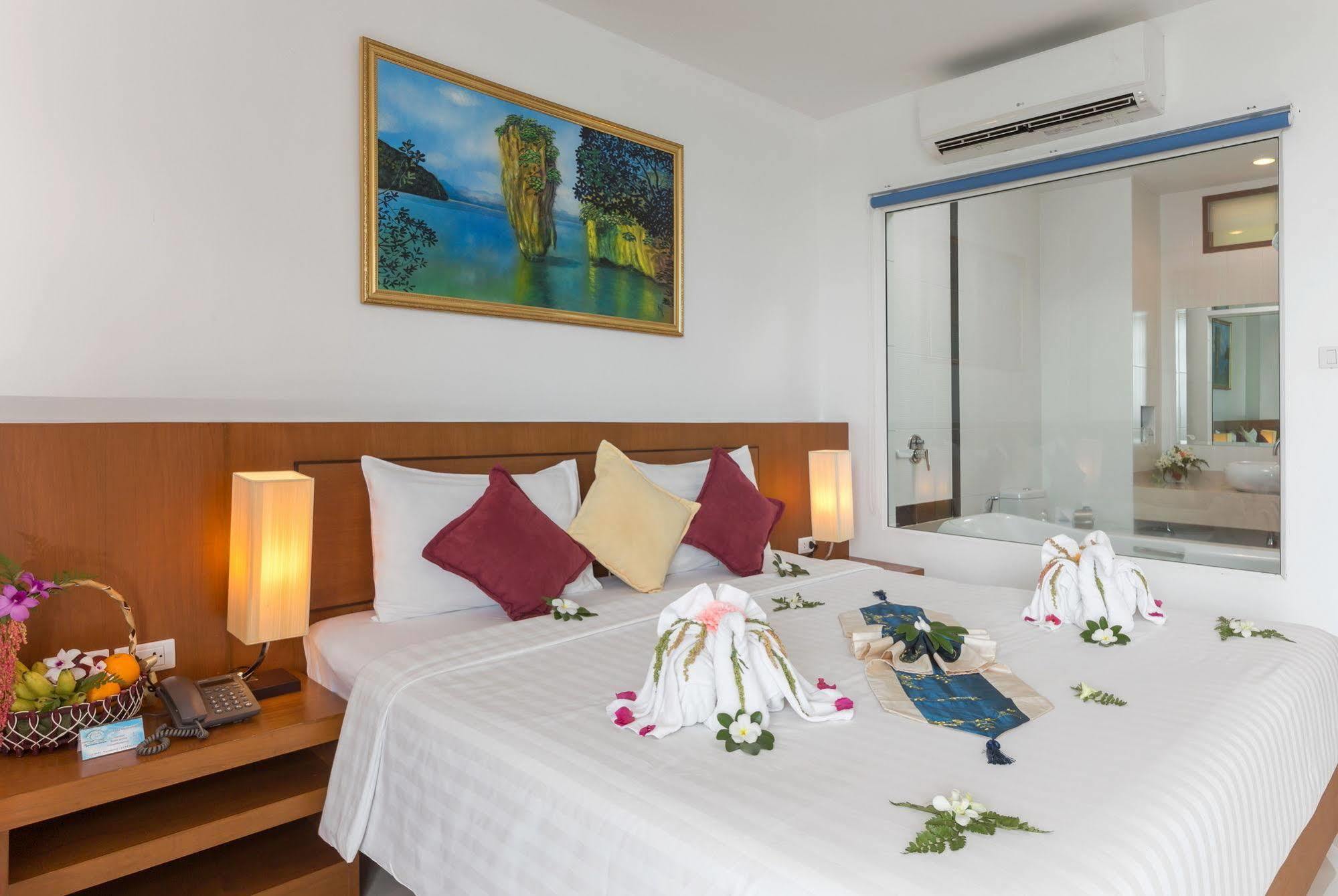 The View Rawada Phuket Resort 4*