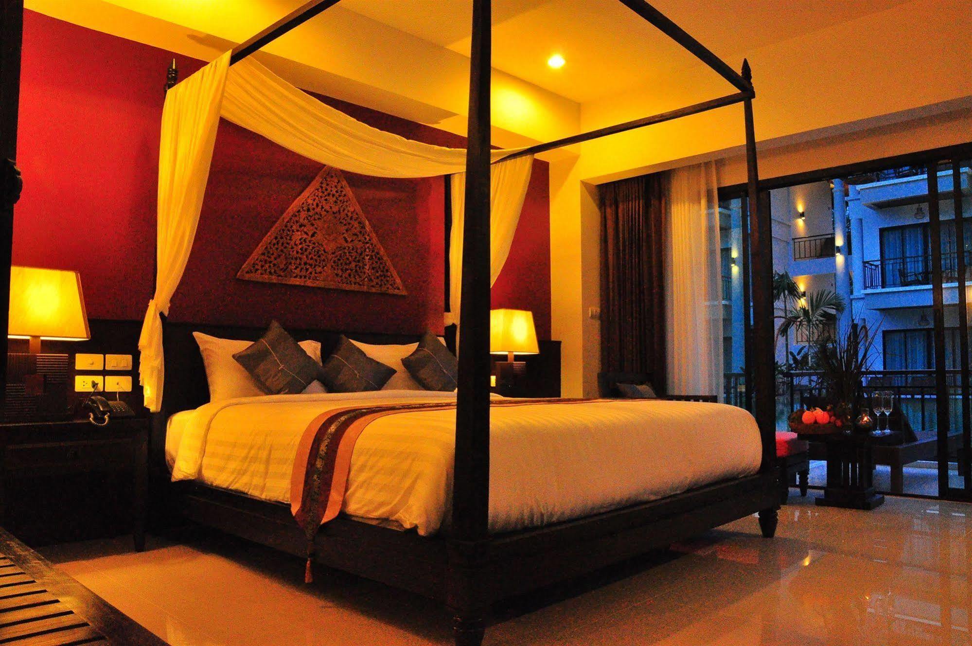 Navatara Phuket Resort Rawai