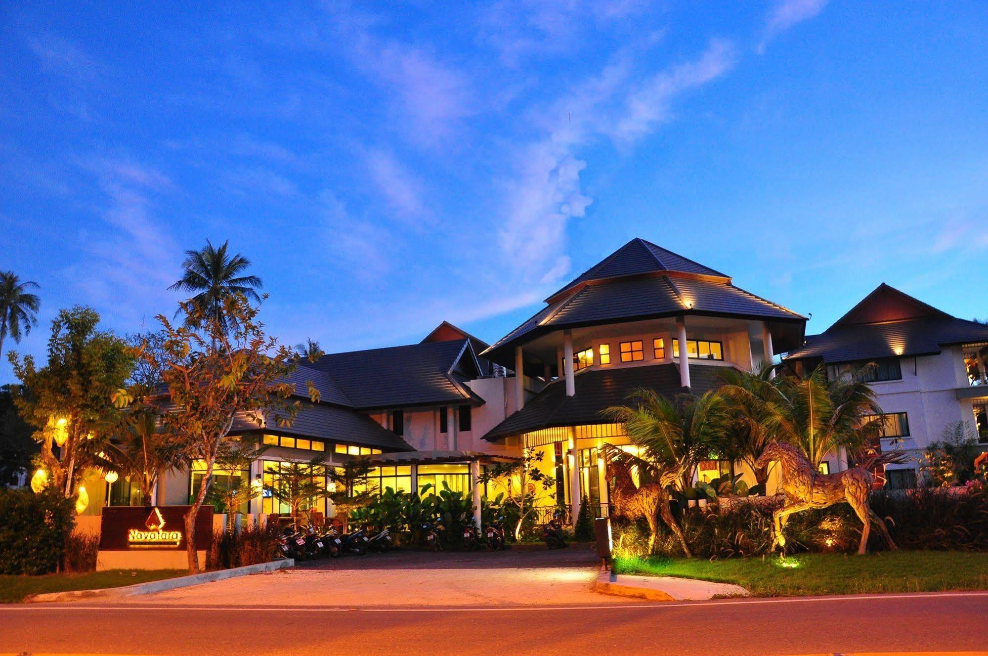 Navatara Phuket 4* Rawai