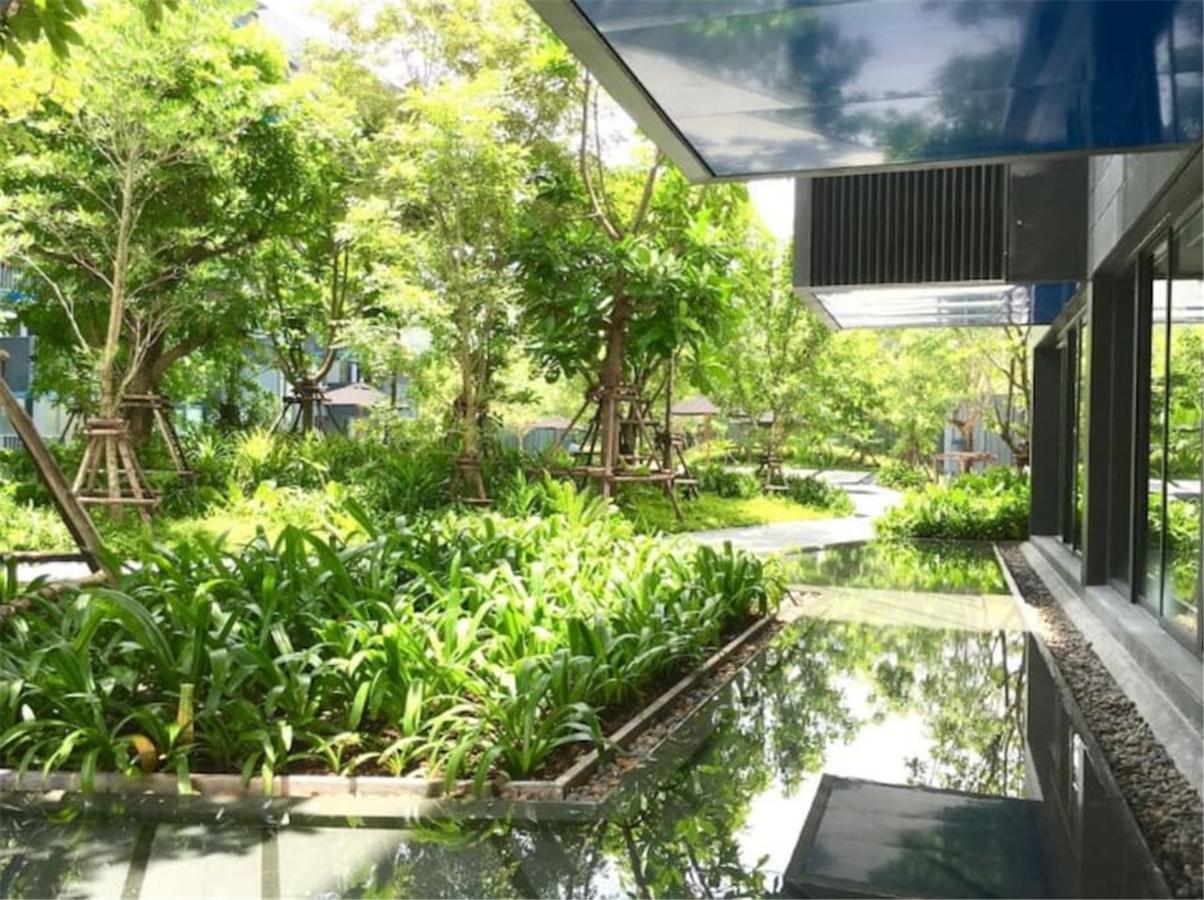 The Deck By Vip Aparthotel *