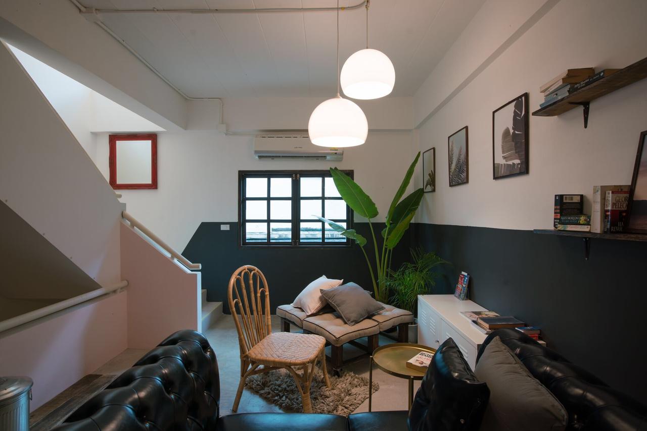 Pause Hostel
