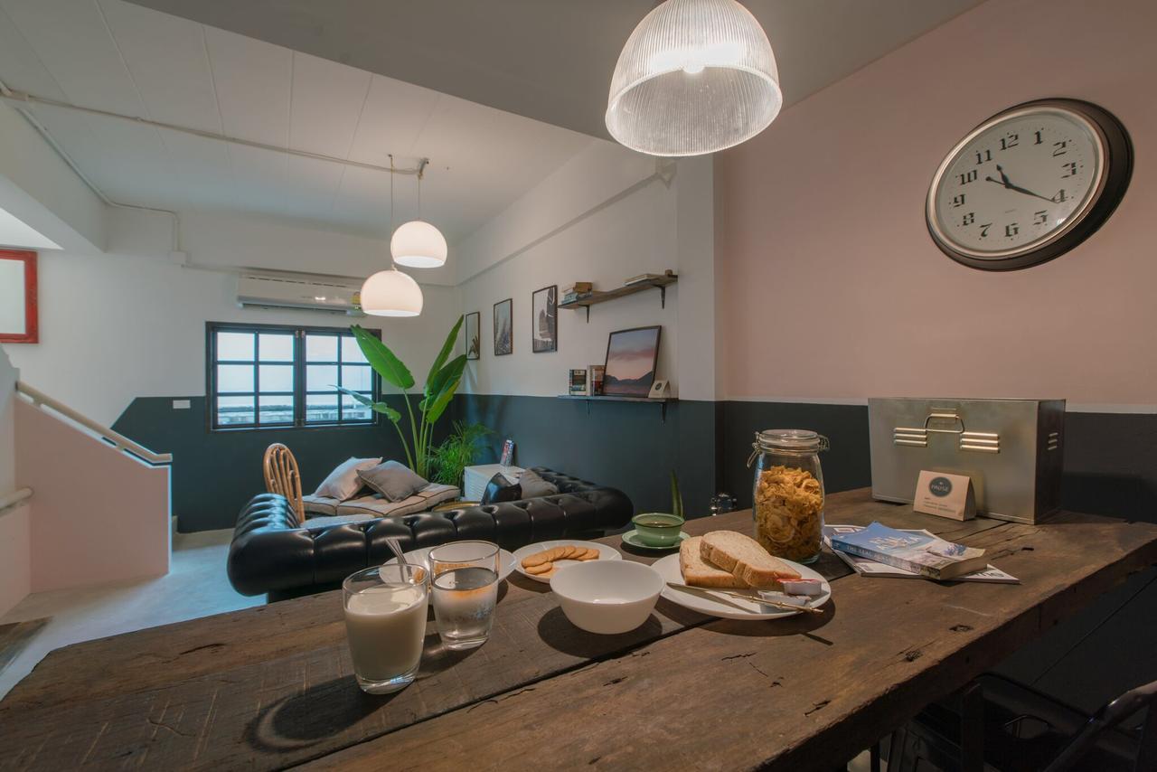 Pause Hostel *