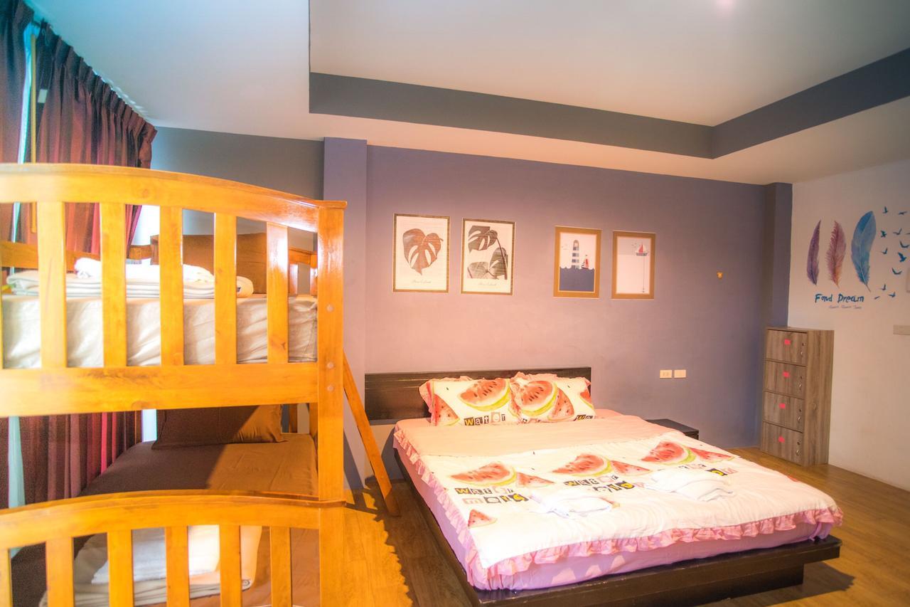 Wechat Hotel 2*
