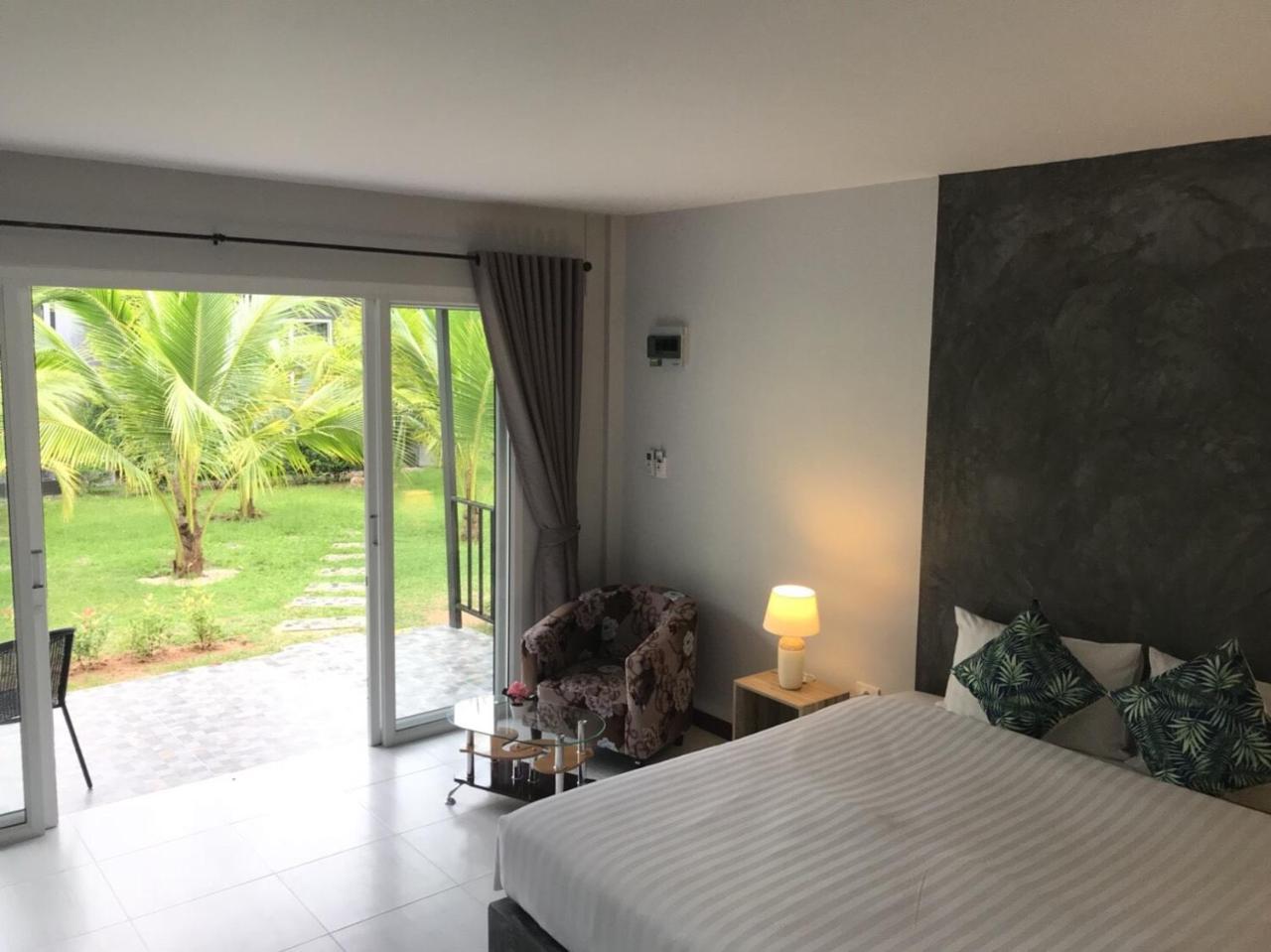 Guest house Marisa Garden 2*