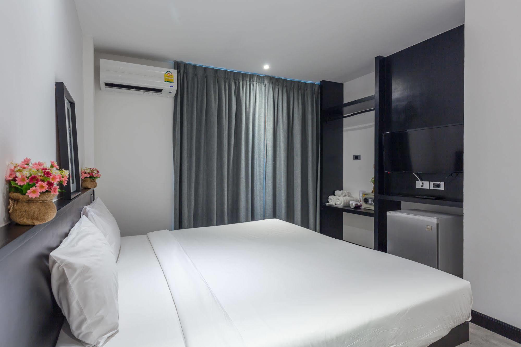 Islanda Boutique Patong