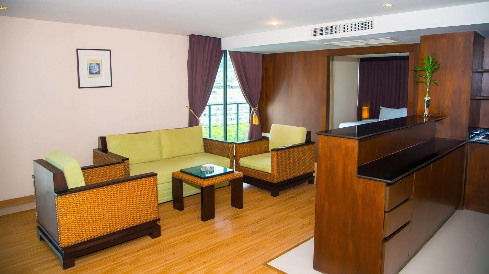 Pgs Hotel