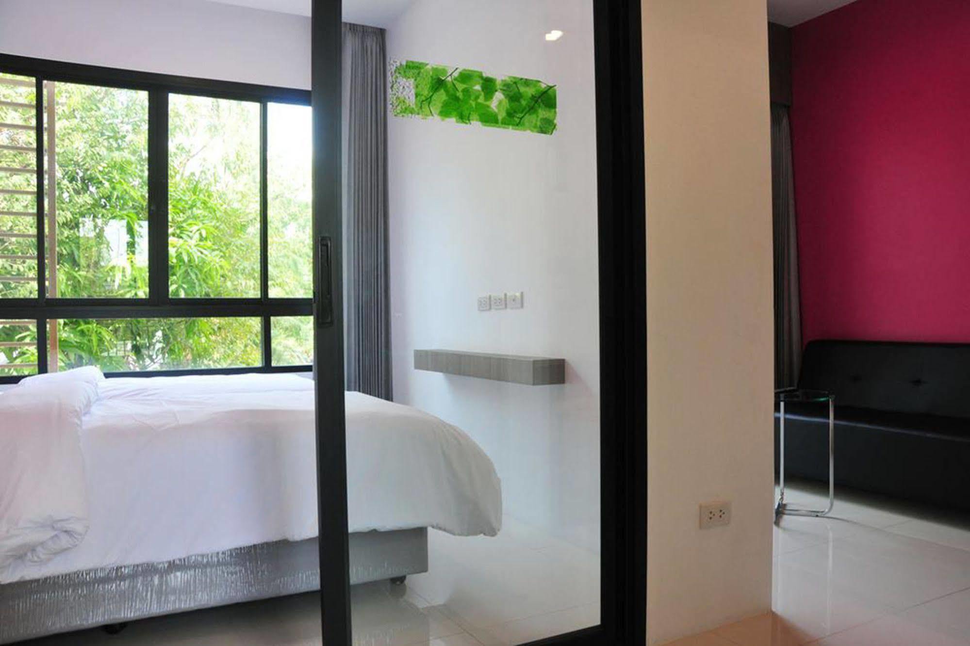 Dusit Naka Place Apartment