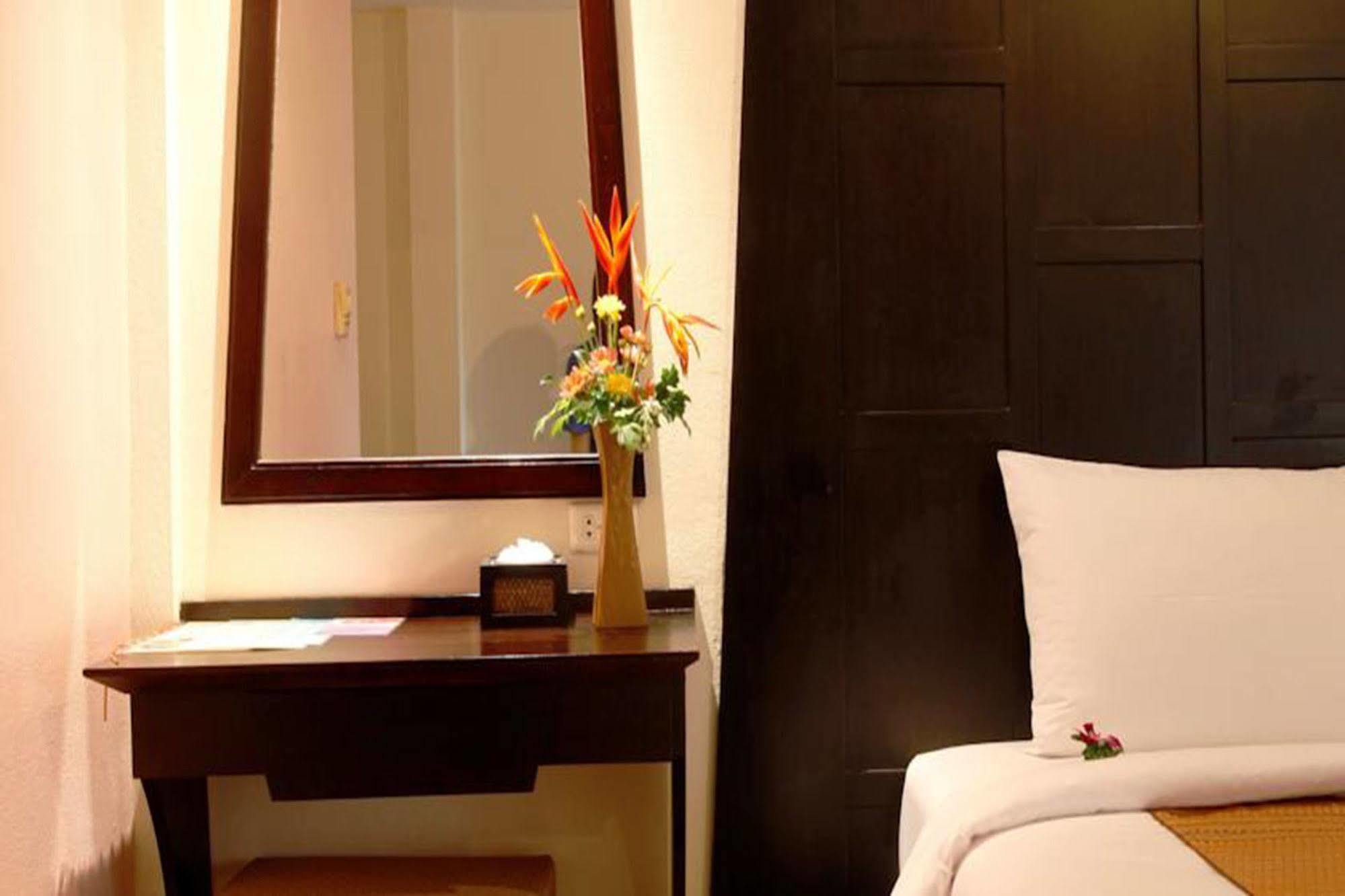 Resort Patong Cottage Resort 3*