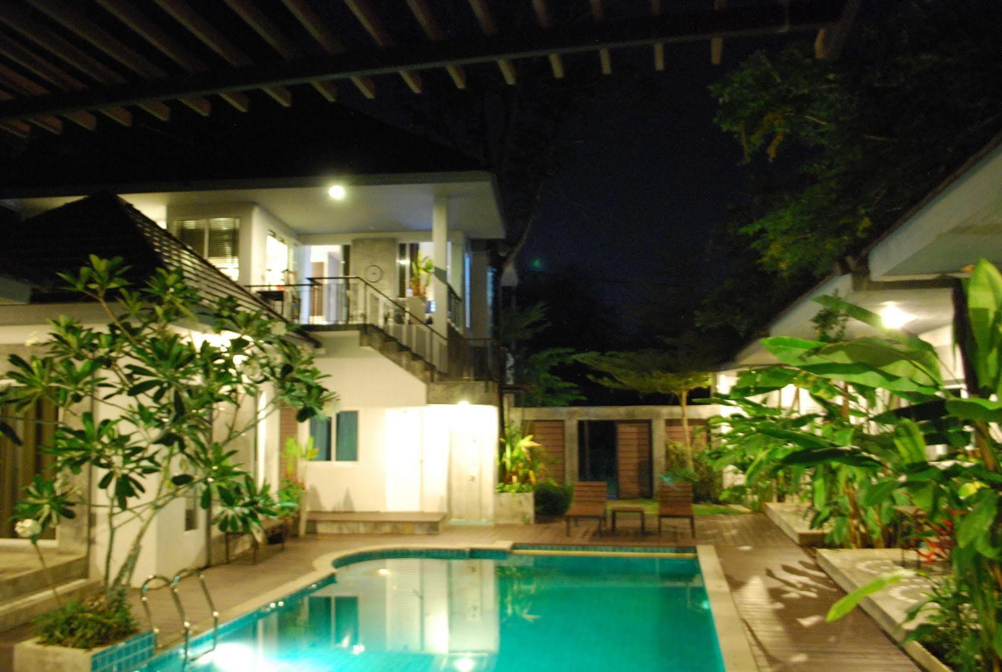 Resort Laila Pool Village Wichit