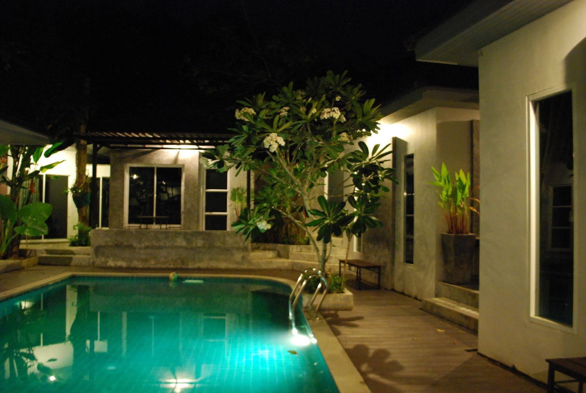 Laila Pool Village 3* Wichit