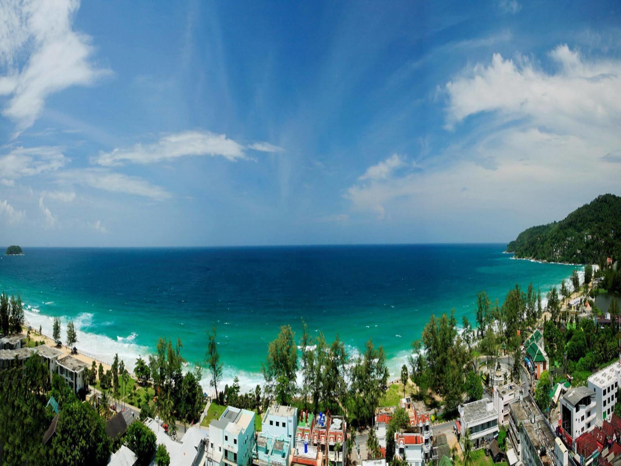Waterfront Phuket By Centara Hotel