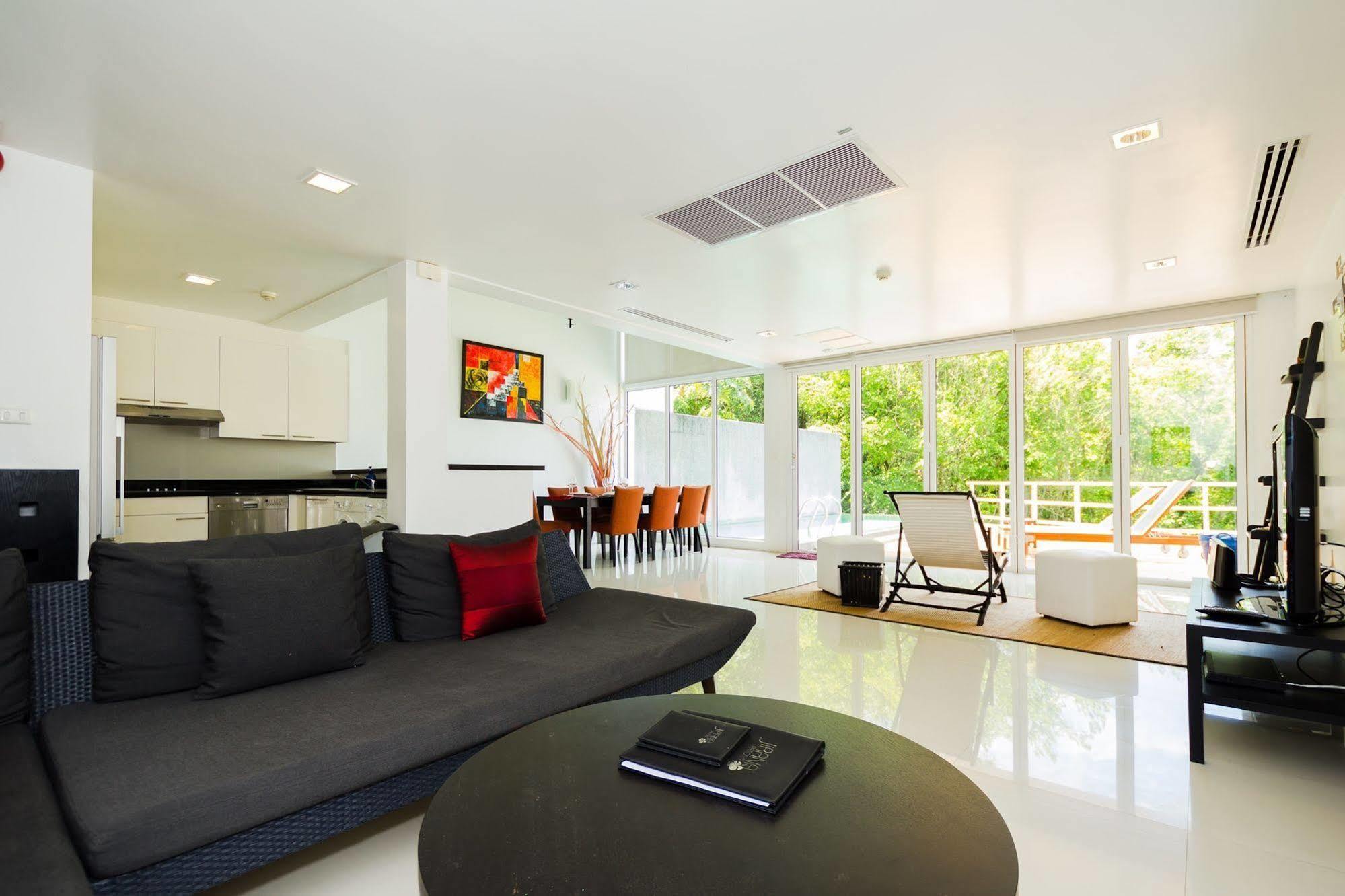 Hotel Jirana Patong 5*