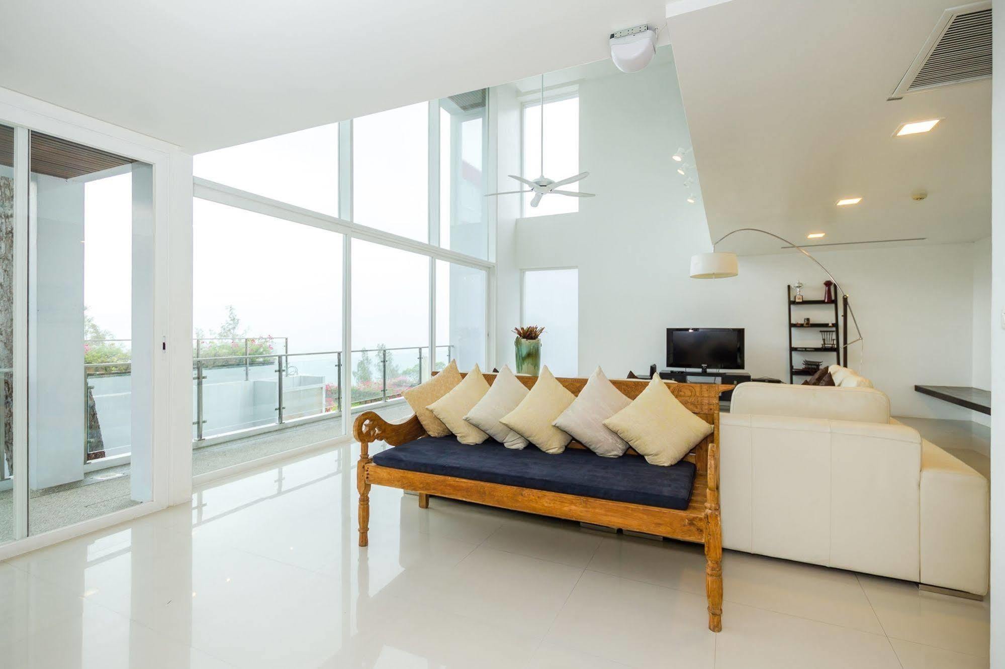 Hotel Jirana Patong 5*