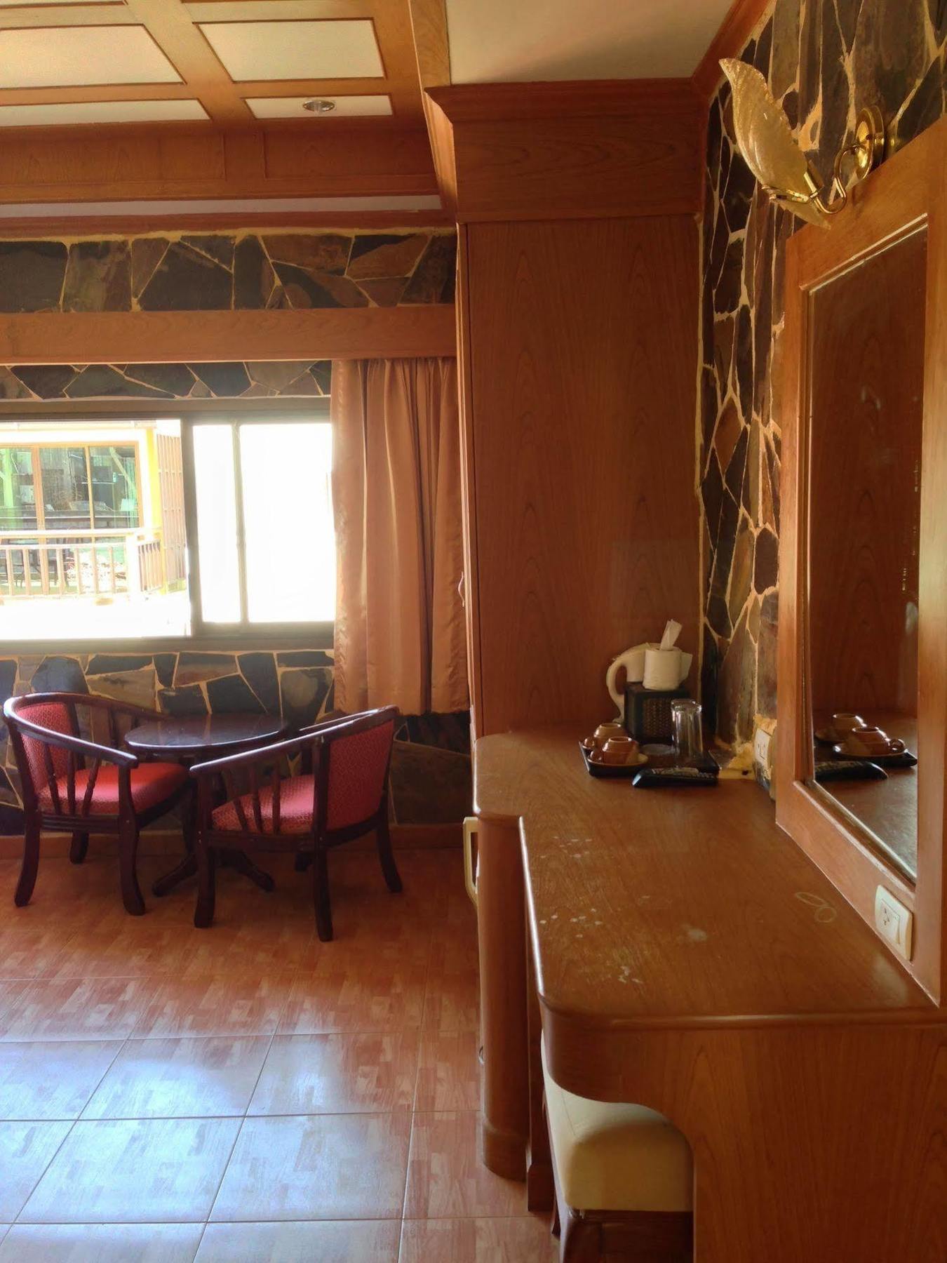 The House Guest house
