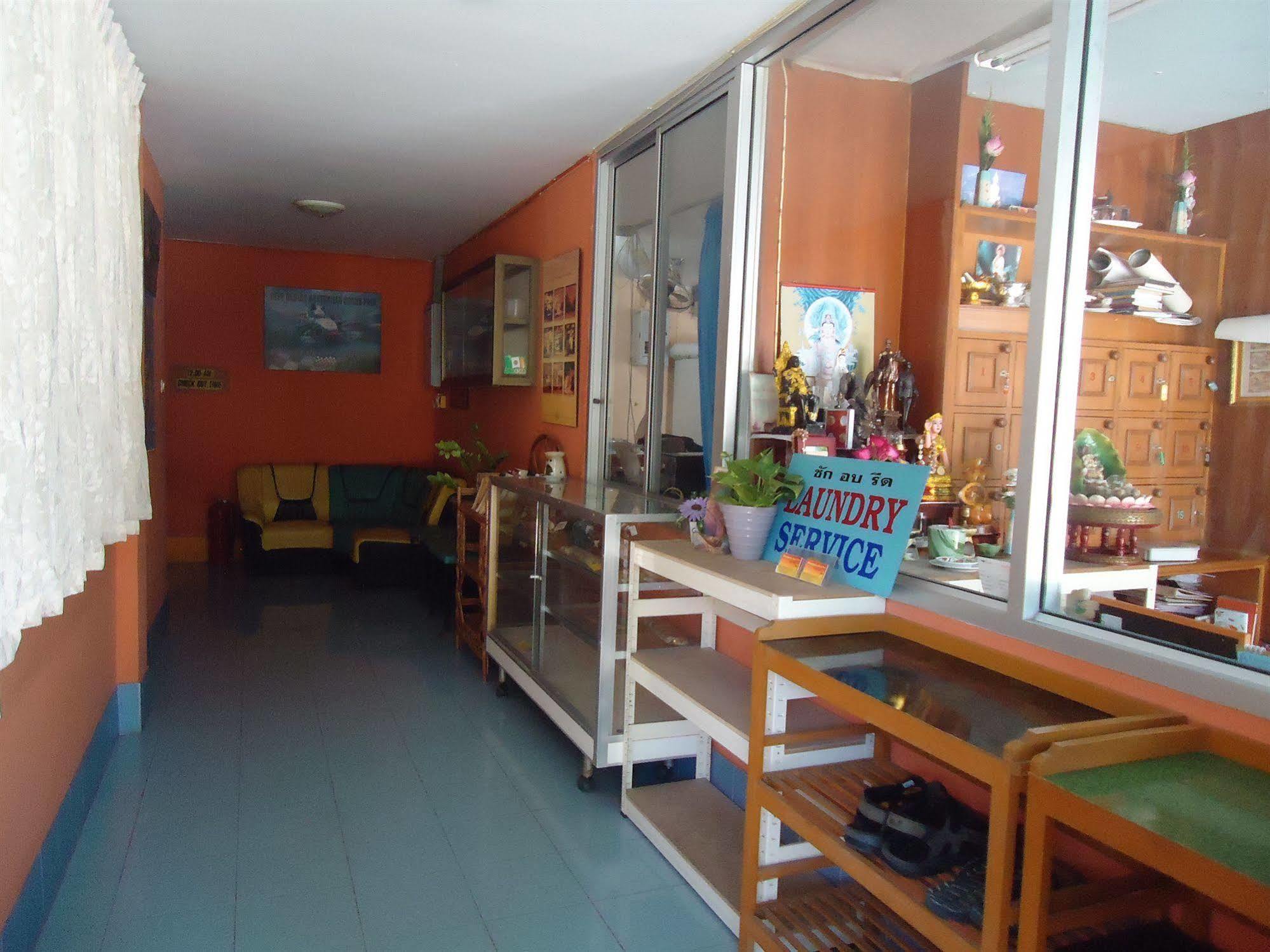 Kangaroo Guest house Karon