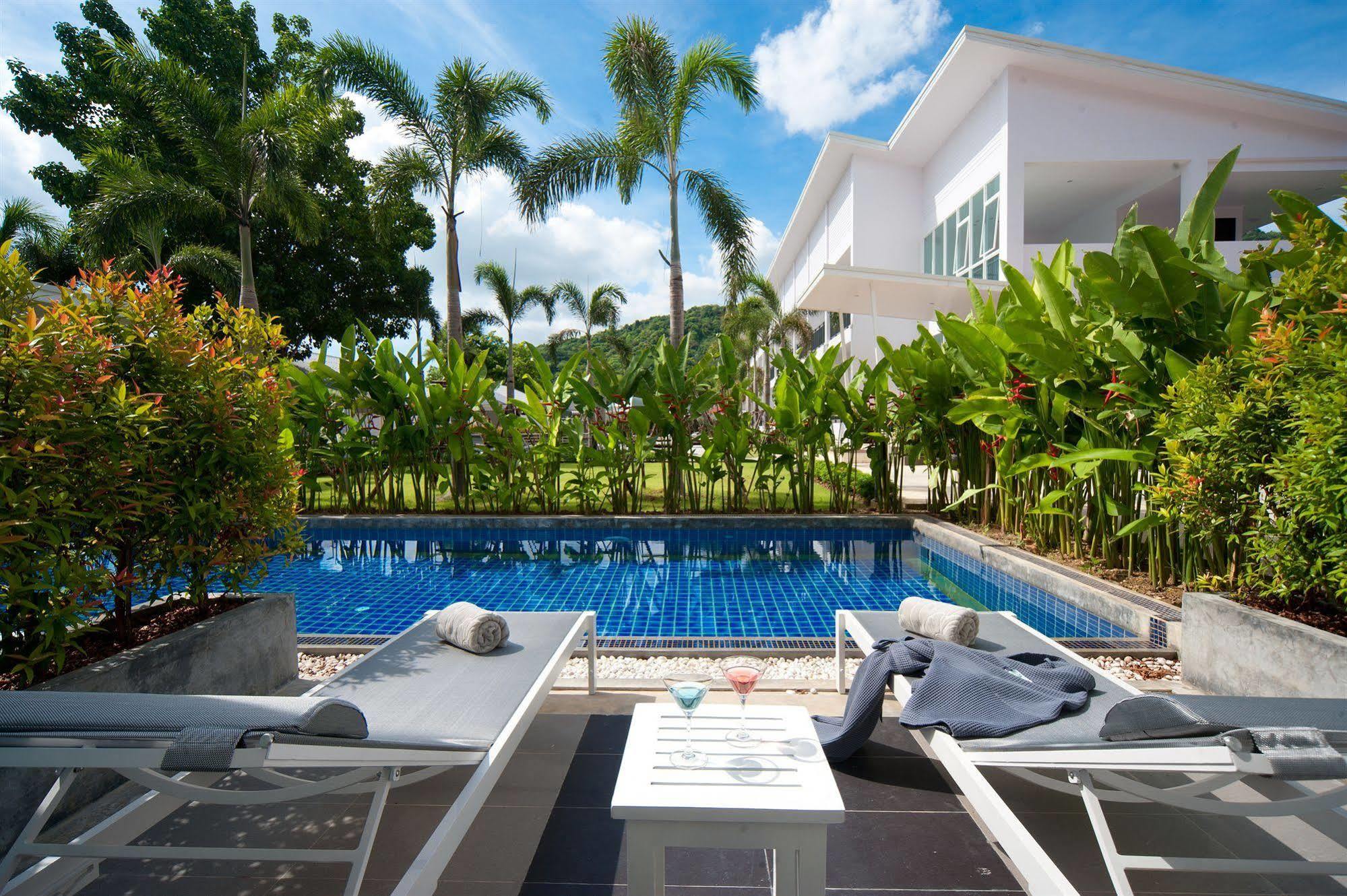 The Palmery 4*