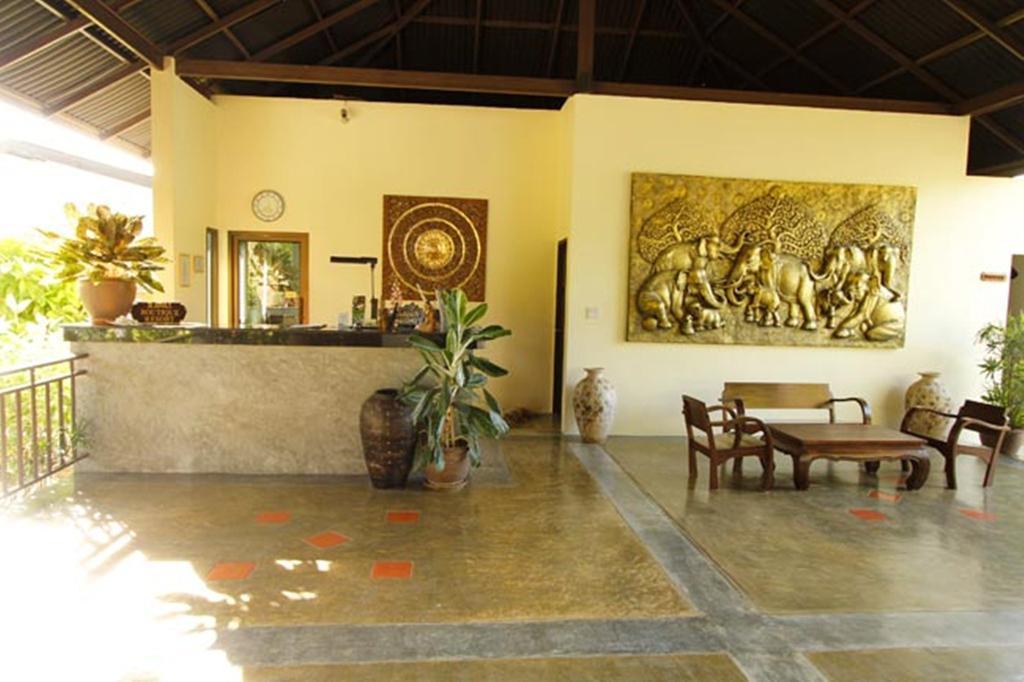 Rawai Boutique Resort 3*