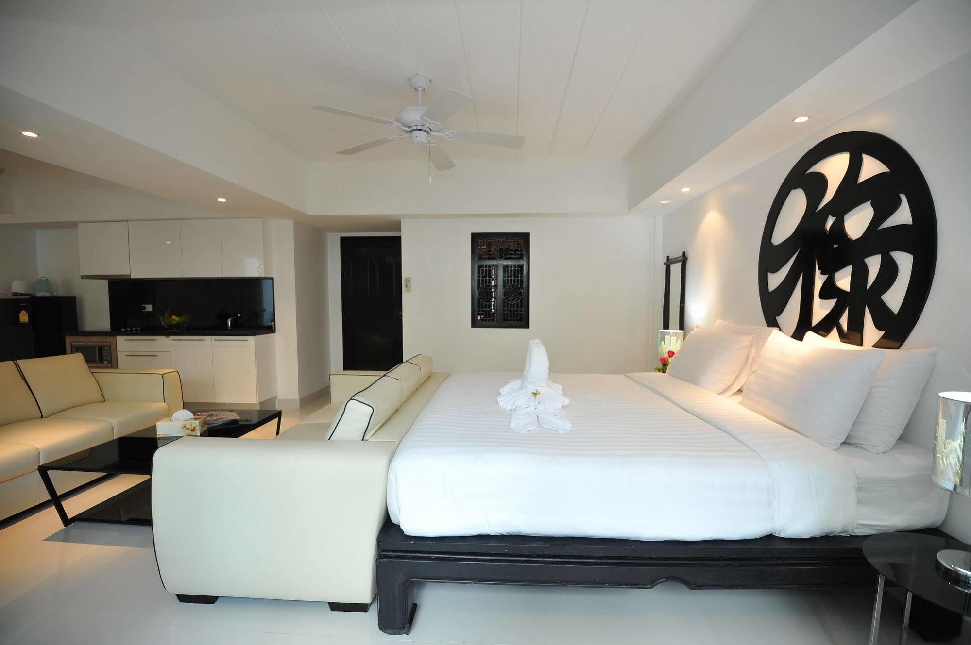Siam Palm Aparthotel 4*