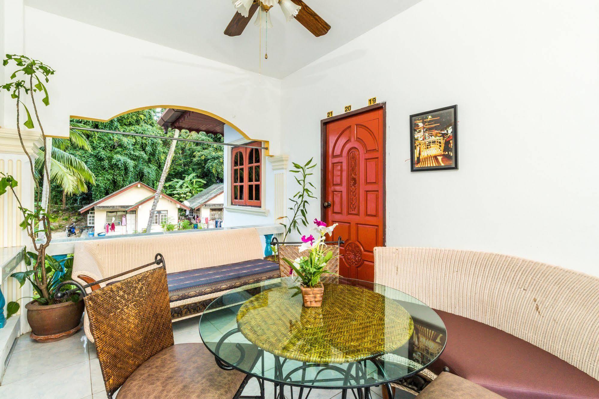 Eriksson Guest house Patong