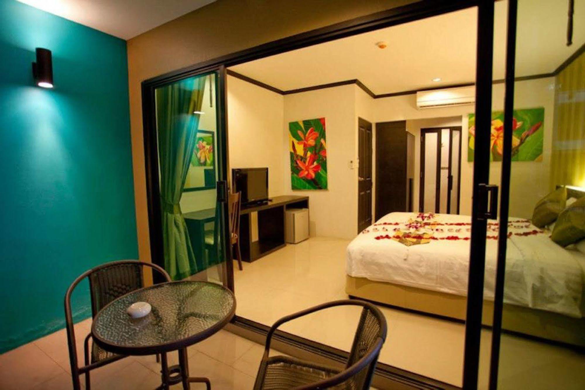 Kata Green Beach Hotel 2* Kata Beach (Phuket)