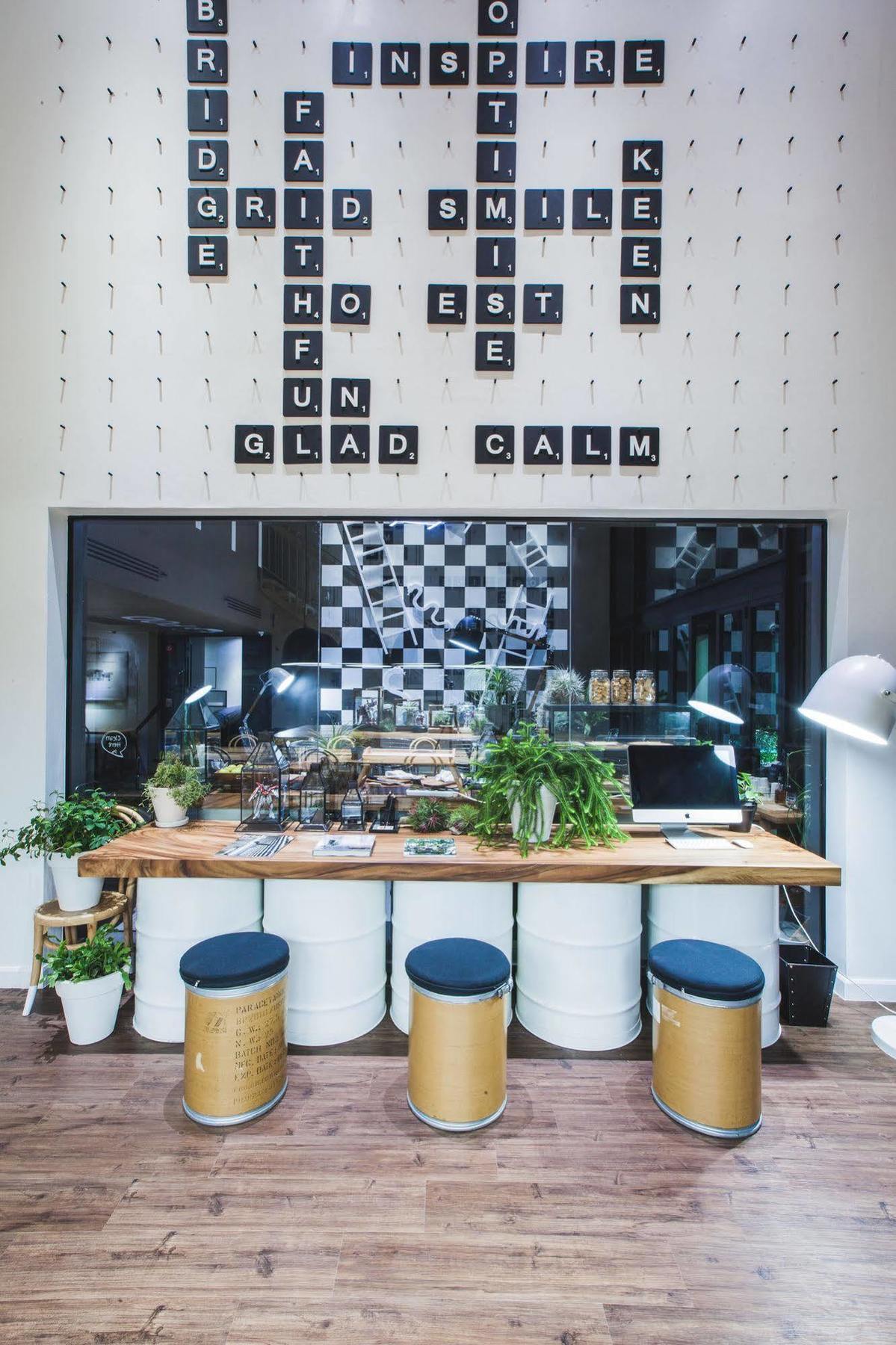Blu Monkey Hub And Town- Free Day Coworking Space Hotel Phuket