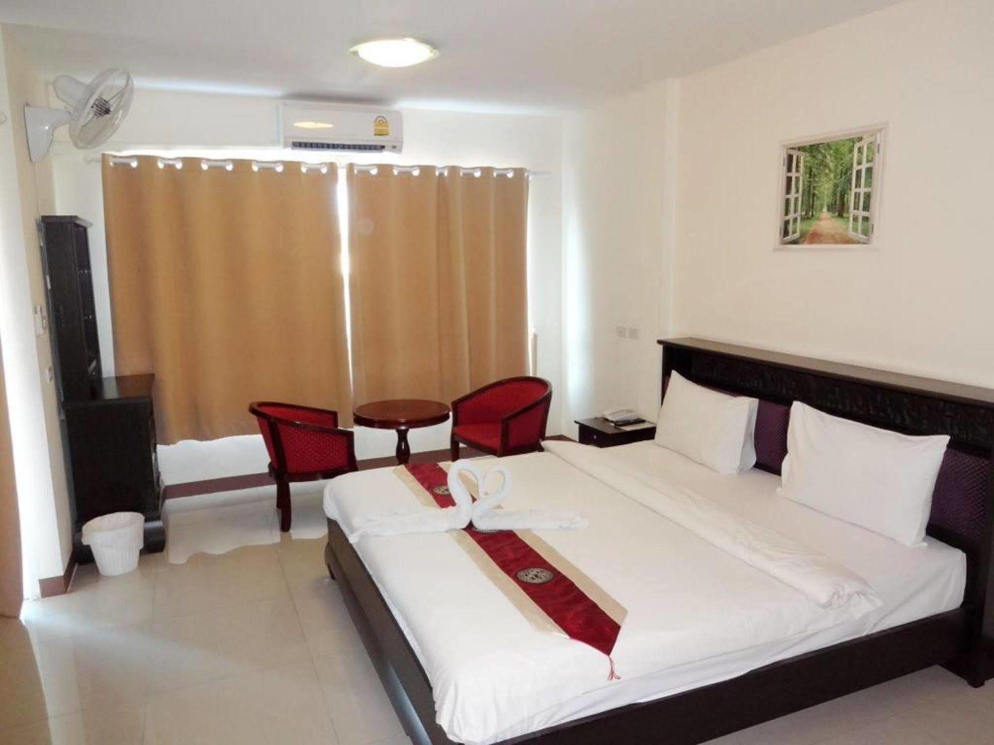 Aparthotel Mansion 2*